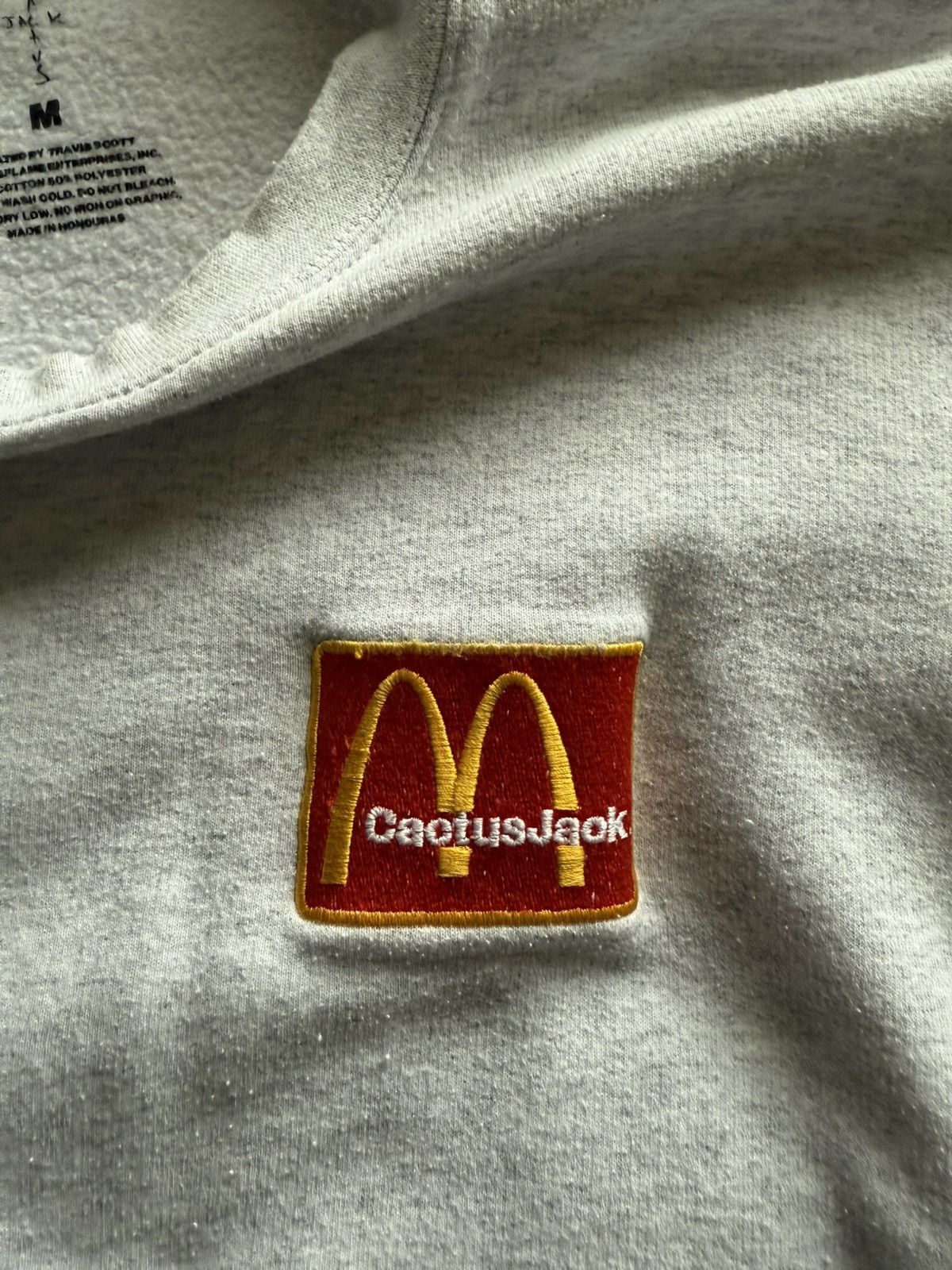 Travis Scott Cactus Jack McDonald’s Crewneck Size US M / EU 48-50 / 2 - 2 Thumbnail