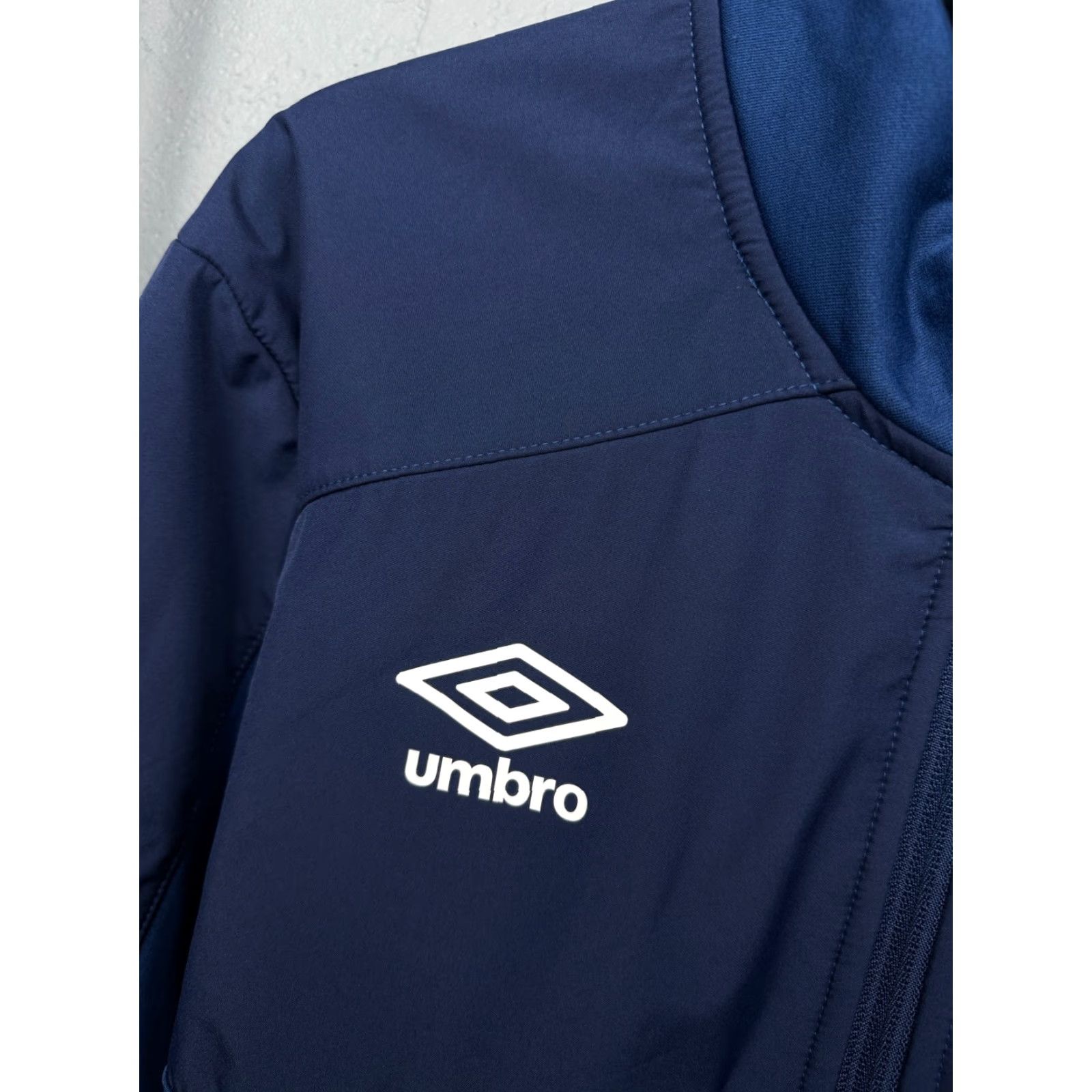 Umbro Umbro O2 England Rugby 1/4 Zip Long Sleeve Jersey XXL Blue Logo Sweatshirt Mens Size US XXL / EU 58 / 5 - 4 Thumbnail