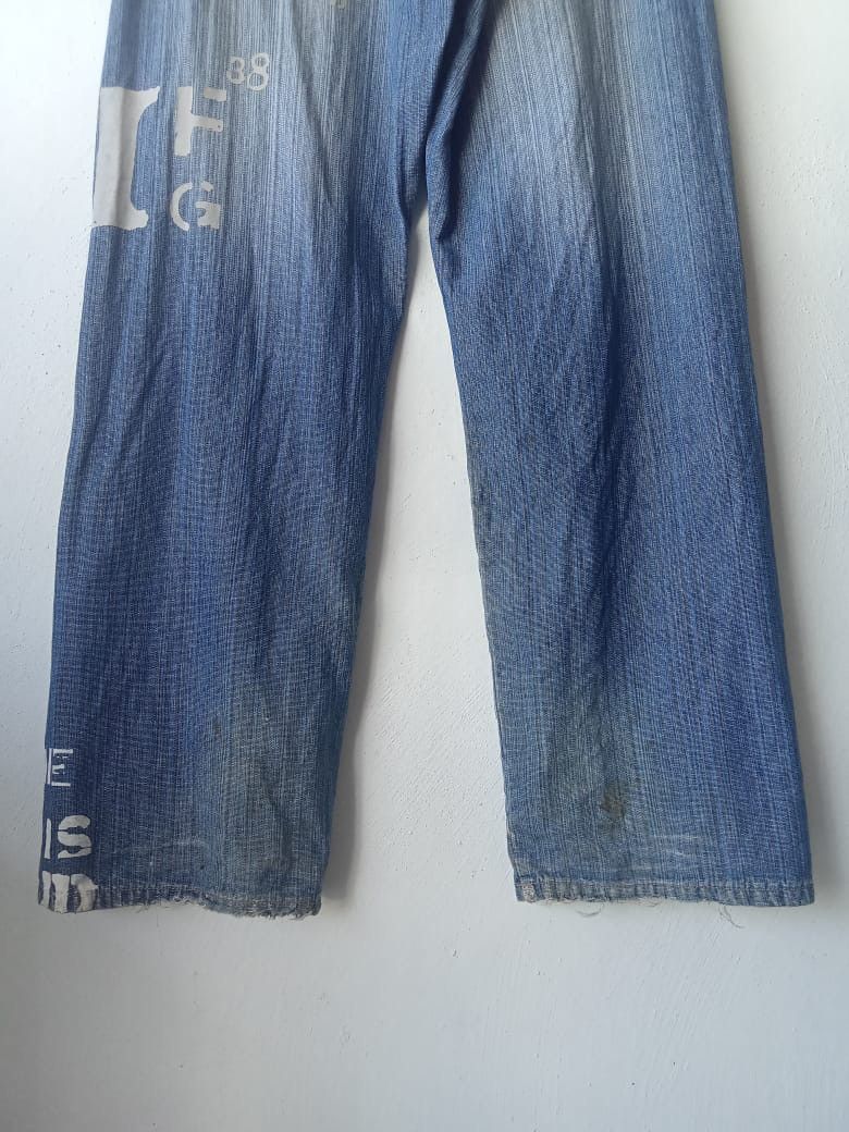 Marithe + Francois Girbaud MFG Distressed Embroidered Spellout Big Logo Baggy Jeans Size US 38 / EU 54 - 9 Thumbnail