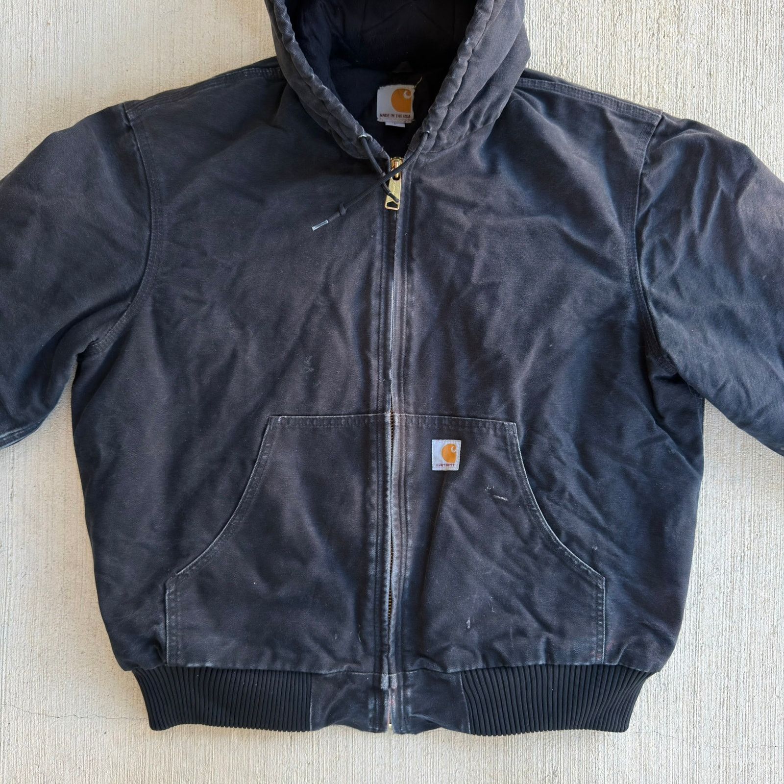 Carhartt × Vintage Carhartt J140 BLK faded black hooded work wear jacket Size US L / EU 52-54 / 3 - 2 Thumbnail