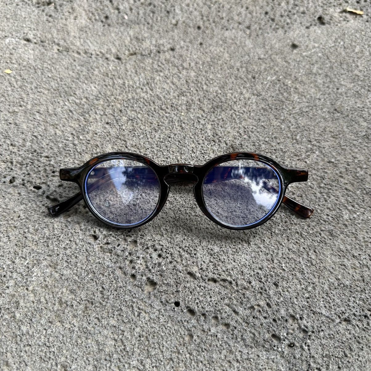 Other GLASSES FRAME BRAND NEW CLASSIC RETRO VINTAGE QB8813-04 Size ONE SIZE - 1 Thumbnail