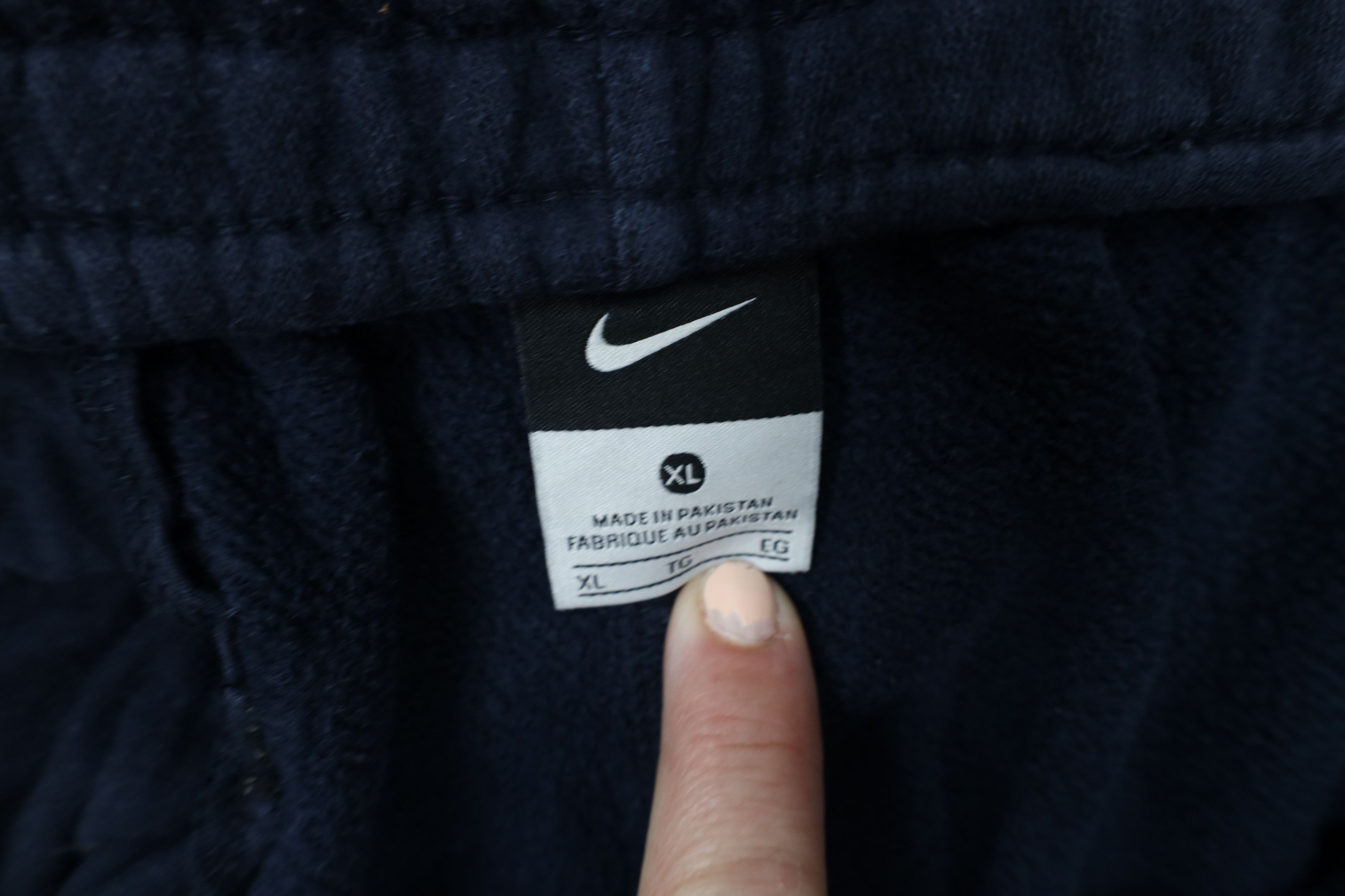 Nike Vintage Nike Scott Mini Swoosh Wide Leg Cargo Sweatpants Size US 38 / EU 54 - 8 Thumbnail