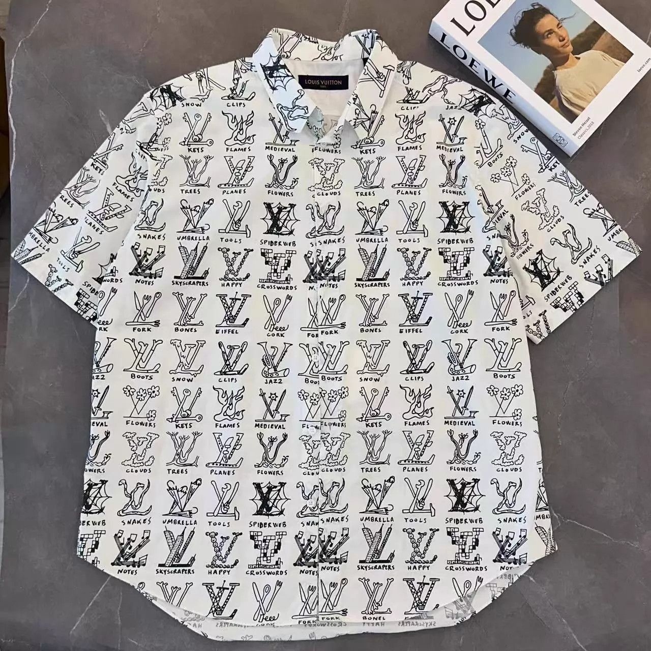 Louis Vuitton LV All-over Letter Logo Short-Sleeve Shirt 95 New 4L Size US XXL / EU 58 / 5 - 1 Thumbnail