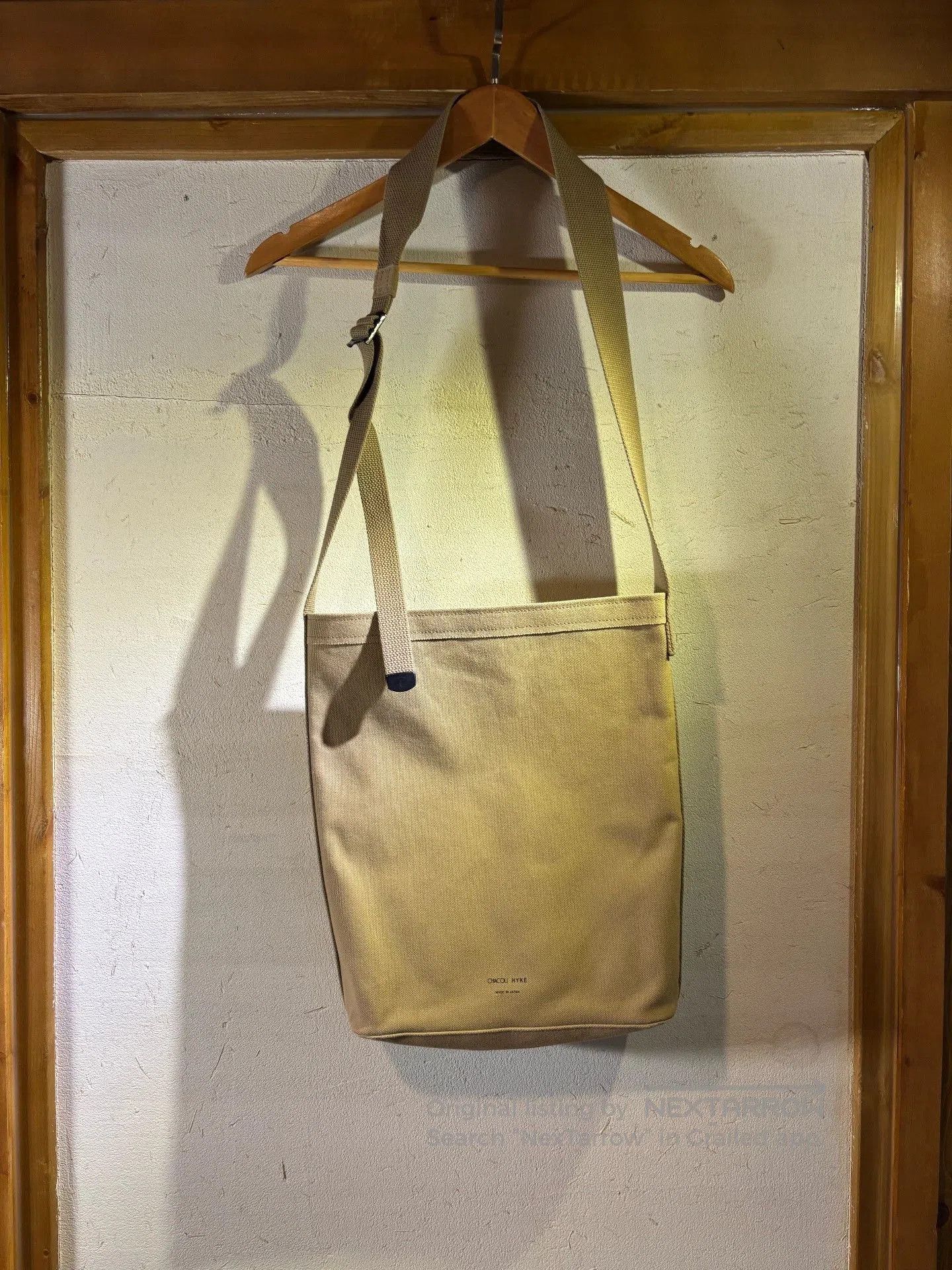 HYKE HYKE x CHACOLI Canvas Crossbody Bag. Size ONE SIZE - 1 Thumbnail