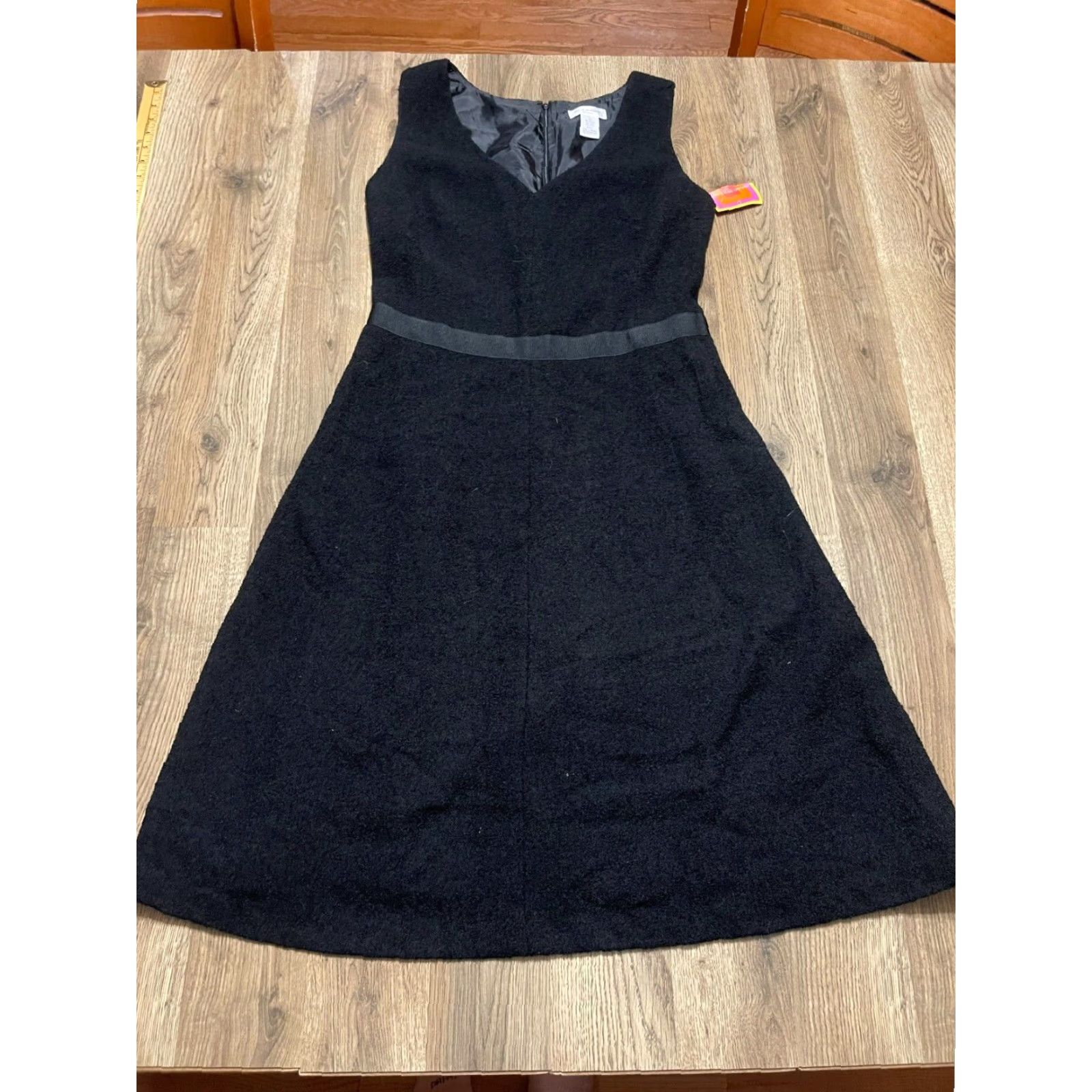 Isaac Mizrahi Isaac Mizrahi Dress Women's 10 Black V-Neck Sleeveless A-Line Zip Dress Size L / US 10 / IT 46 - 2 Thumbnail