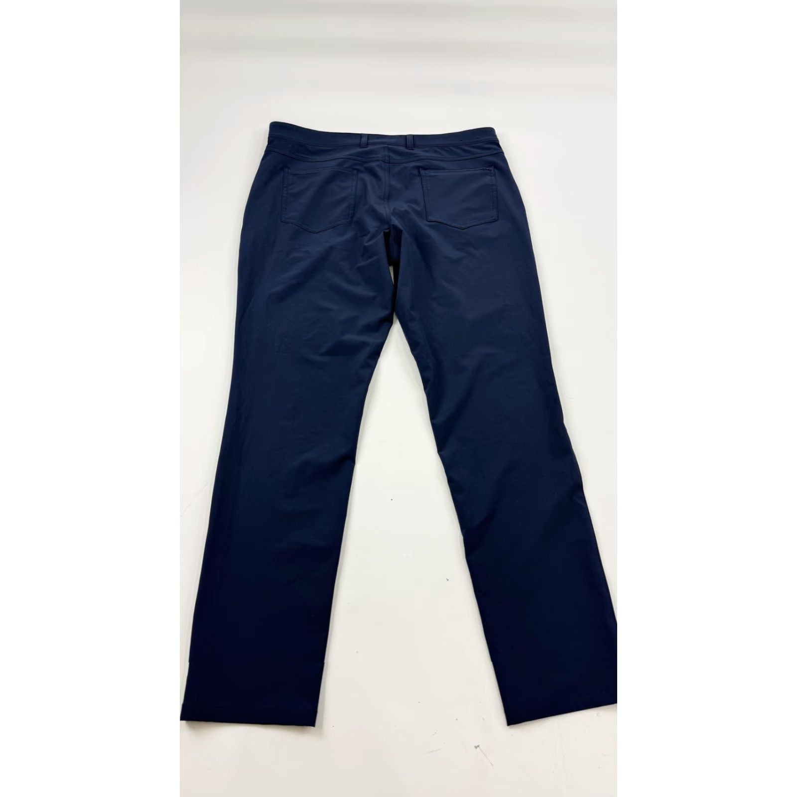 Mizzen+Main Mizzen+Main Pants Mens 36x32 Navy Helmsman Slim Performance Stretch Chino Size US 36 / EU 52 - 6 Thumbnail