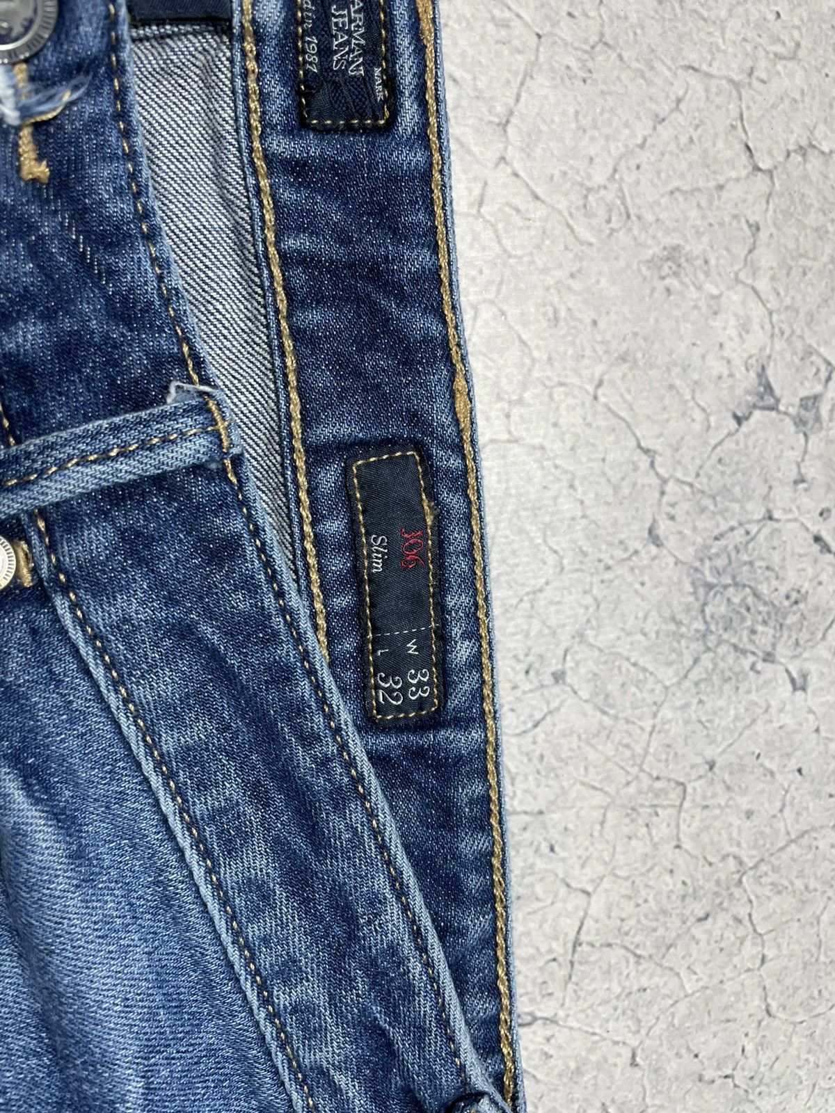 Emporio Armani Emporio Armani Denim Big Logo Rare Luxury Jeans Size 33x32 Size US 32 / EU 48 - 6 Thumbnail