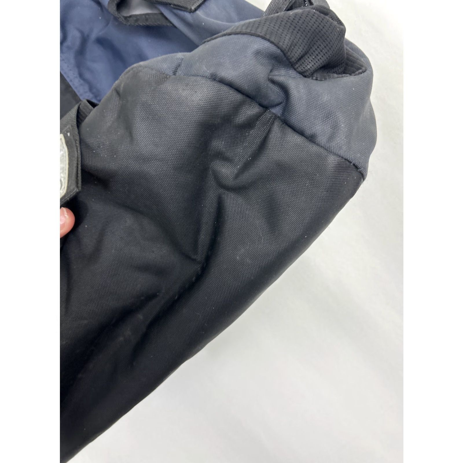 Vintage Timbuk2 Messenger Bag Black Gray Embroidered Top Handle 18x12x7 Large Men Buckle Size US L / EU 52-54 / 3 - 5 Thumbnail
