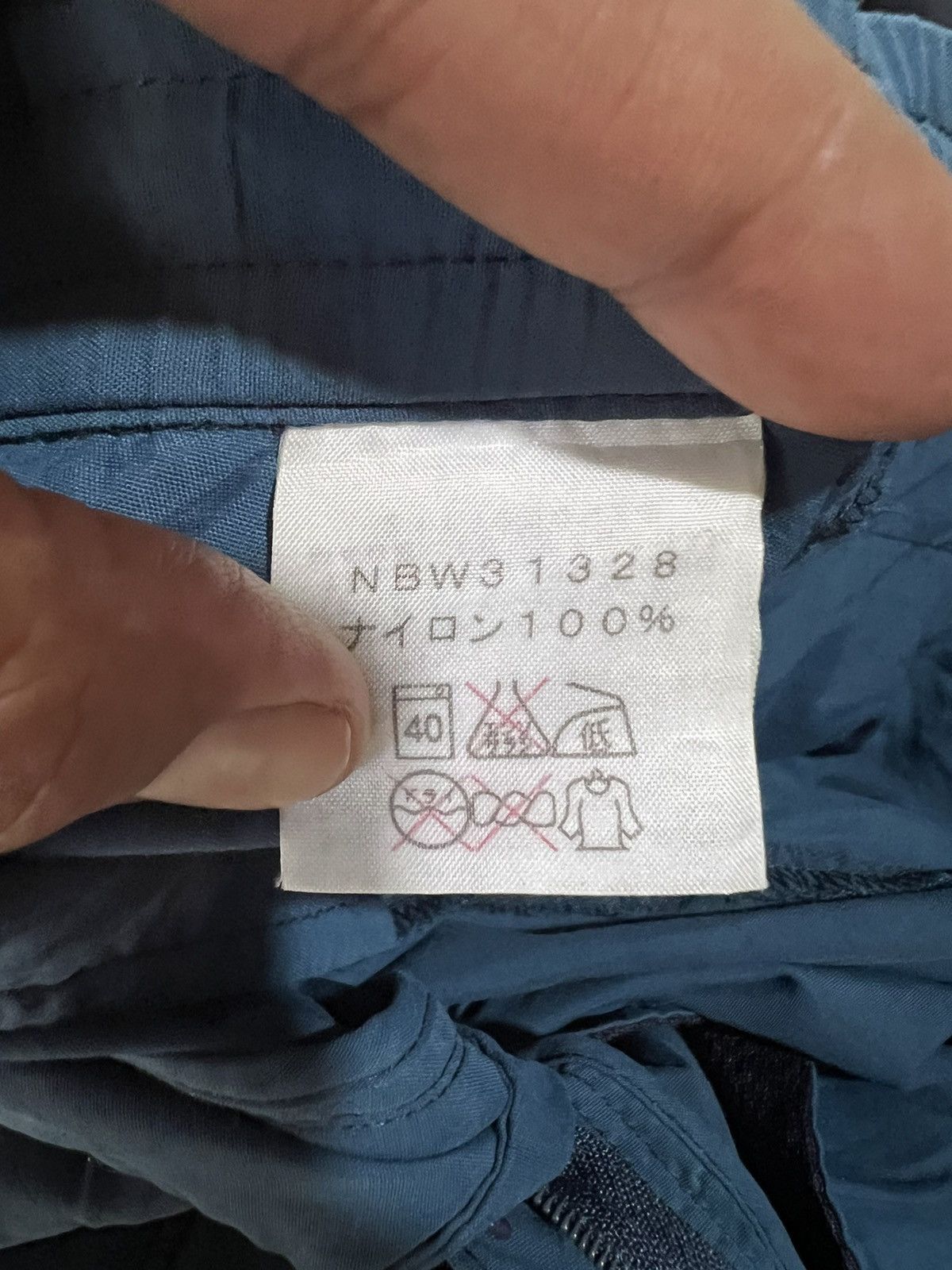 The North Face 🔥The North Face Light Cargo Pant Size US 27 - 16 Thumbnail