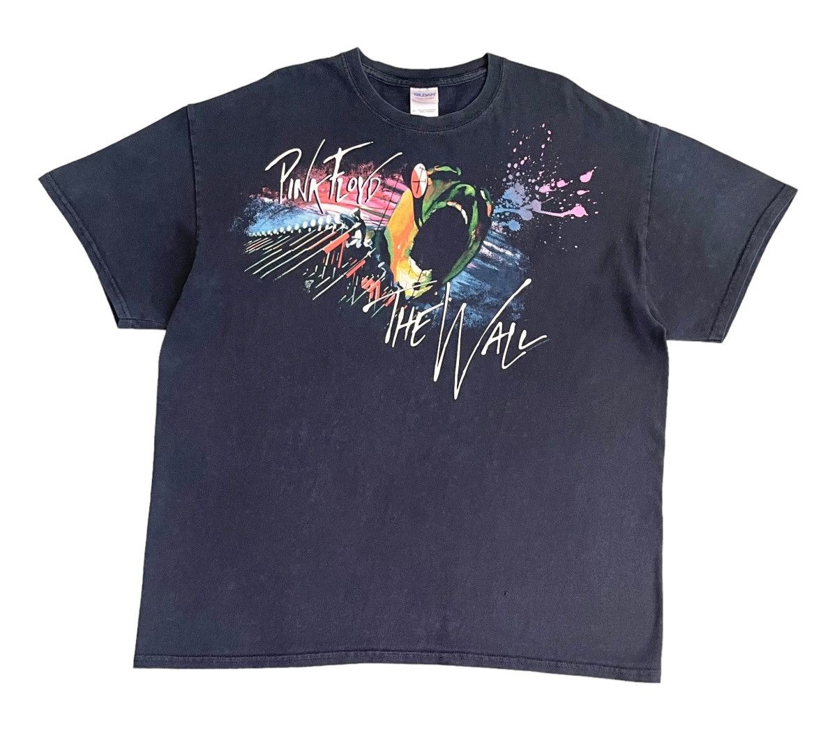 Band Tees Distressed Vintage Pink Floyd “The wall” Album Promo ter Size US XL / EU 56 / 4 - 1 Thumbnail