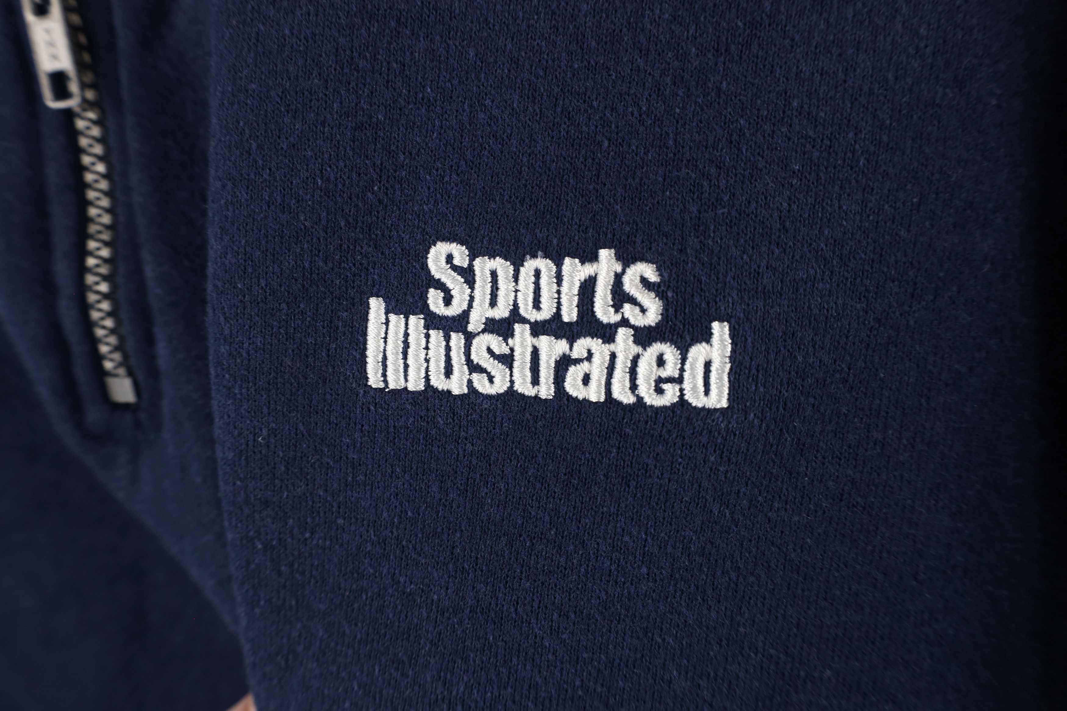 Vintage Vintage 90s Y2K Spell Sports Illustrated Half Zip Sweatshirt Size US XL / EU 56 / 4 - 4 Thumbnail