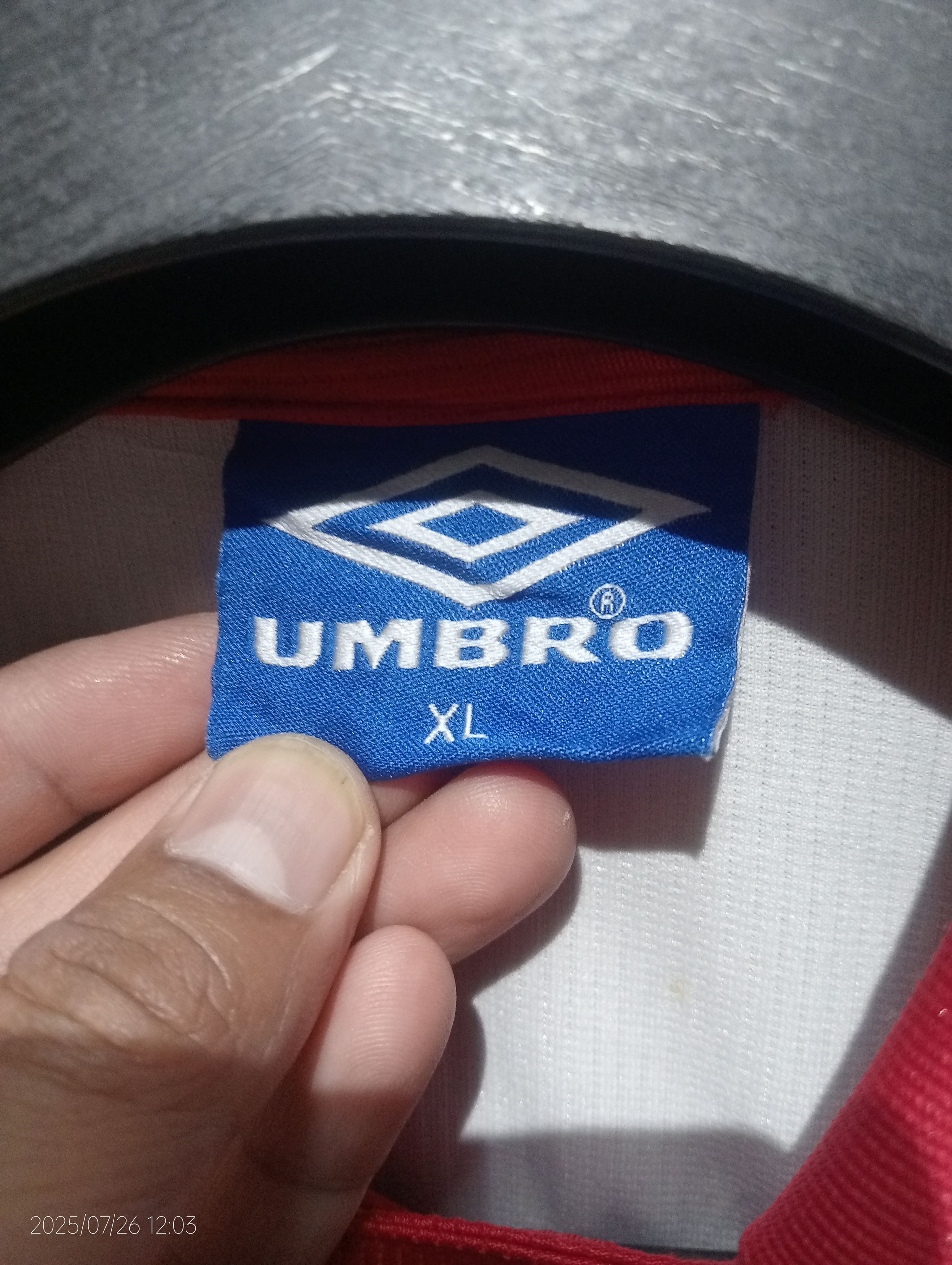 Umbro Vintage '90s Umbro Jersey Very Rare Size US XL / EU 56 / 4 - 4 Thumbnail