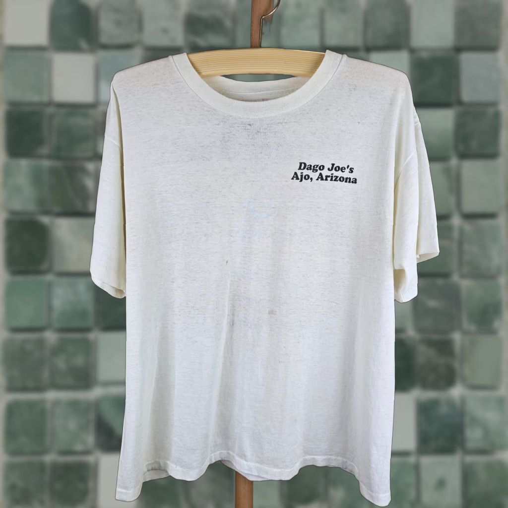Vintage DAGO JOE'S STUDS LOPEZ THIS DOG DON'T DRINK LIGHT BEER T-SHIRT XL VINTAGE 80' SHIRT Mens White Cotton Short Sleeve Crew Neck Size US XL / EU 56 / 4 - 1 Thumbnail