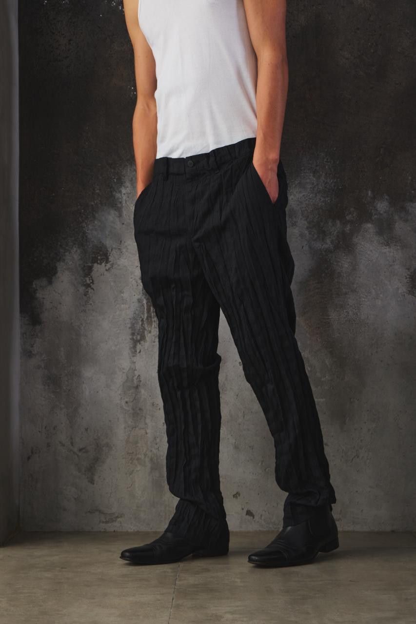 Issey Miyake ISSEY MIYAKE MEN Pleated Slim Trousers Size US 31 - 1 Thumbnail
