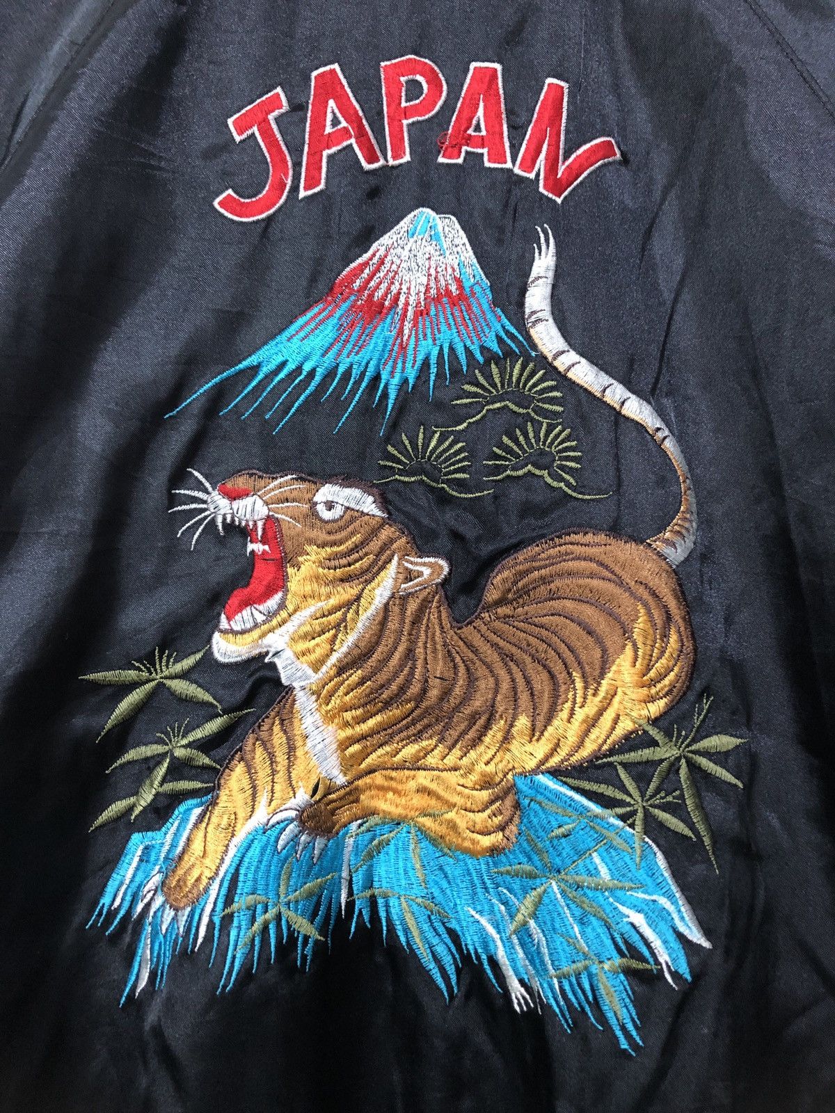 Japanese Brand Vintage Sukajan Embroidery Reversible Souvenir Jacket Size US L / EU 52-54 / 3 - 2 Thumbnail
