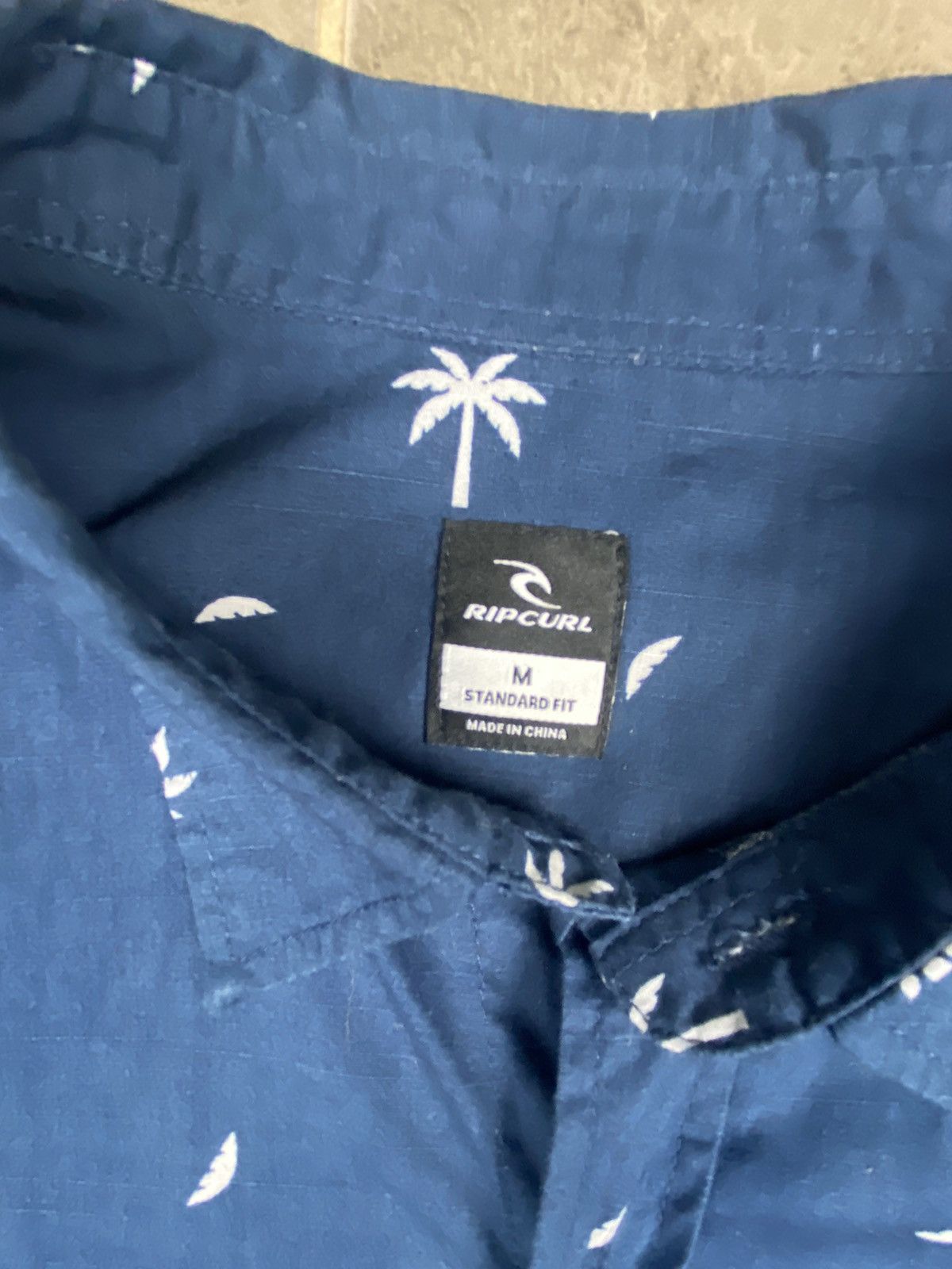 Ripcurl RIPCURL button up shirt. Size US M / EU 48-50 / 2 - 5 Thumbnail