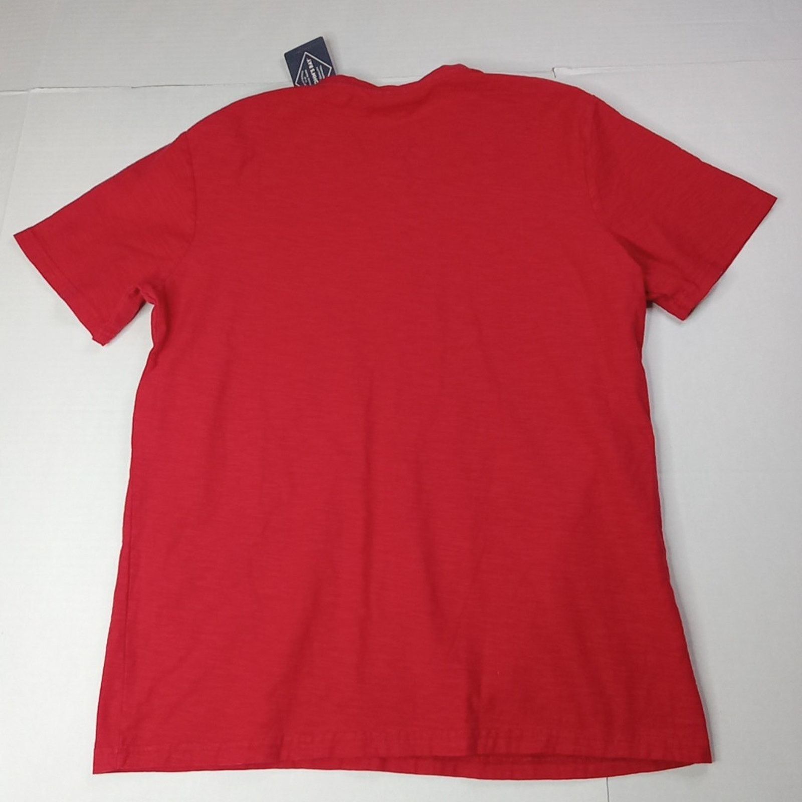 St. Johns Bay St. John’s Bay Henley Shirt Men's Size M Red Super Soft NWT Size US M / EU 48-50 / 2 - 6 Thumbnail