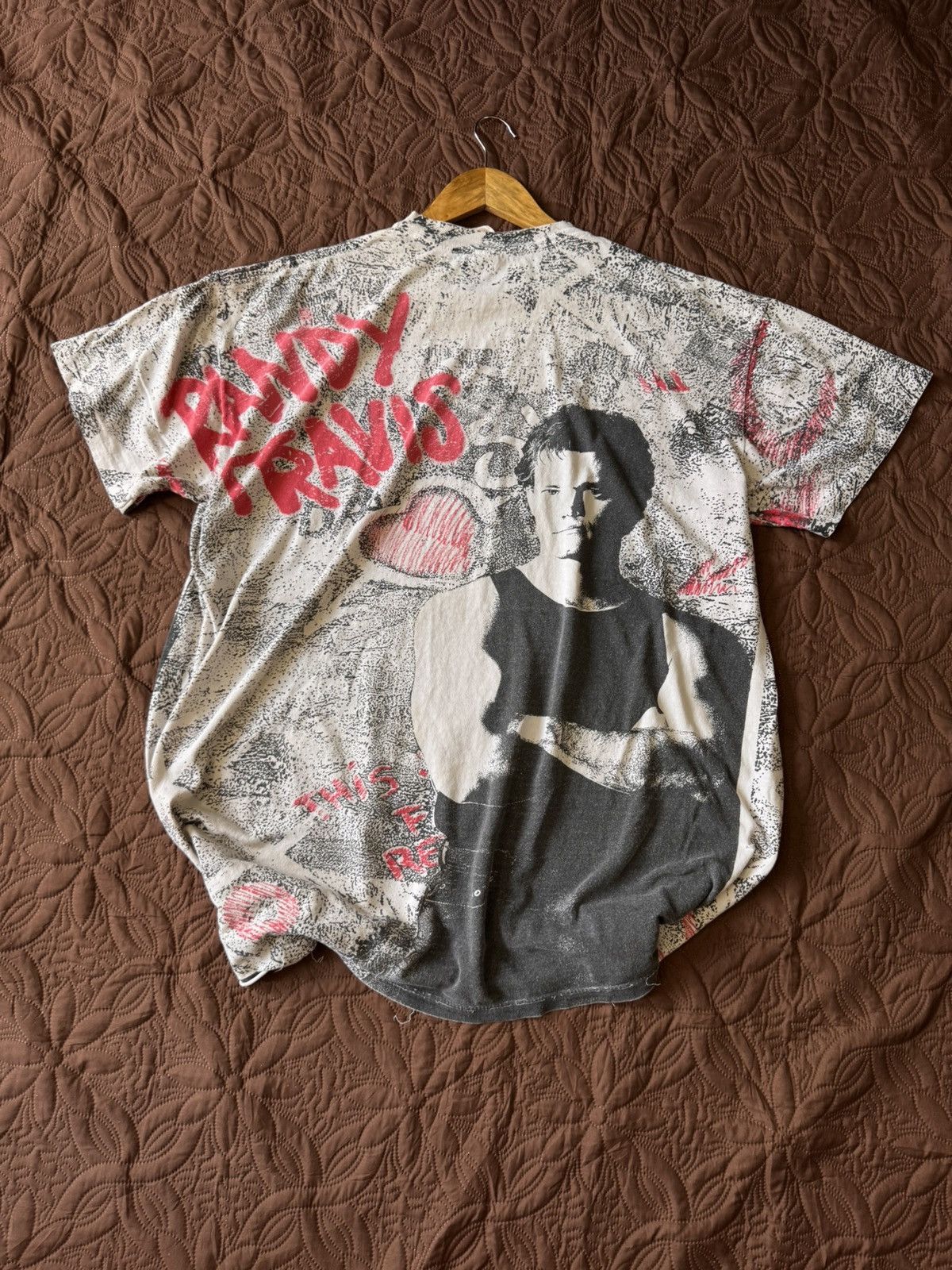 Band Tees vintage 1990s Randy Travis all-over print (AOP) Size US XXL / EU 58 / 5 - 2 Thumbnail