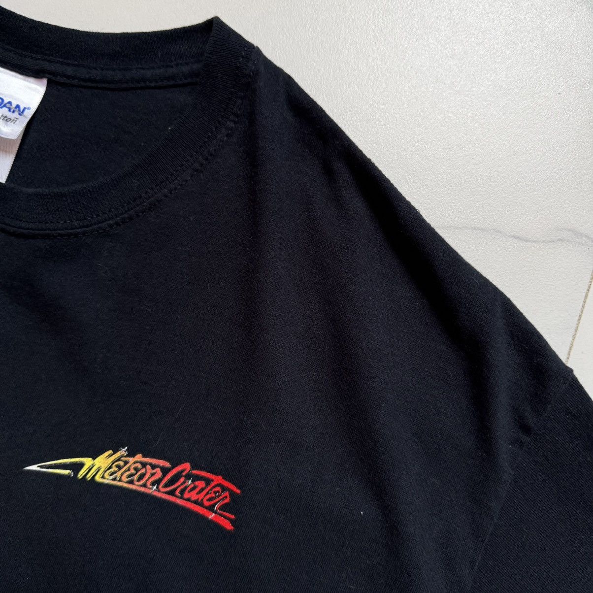 Vintage Vintage Y2K Meteor Crater Graphic Tee Size US XL / EU 56 / 4 - 5 Thumbnail