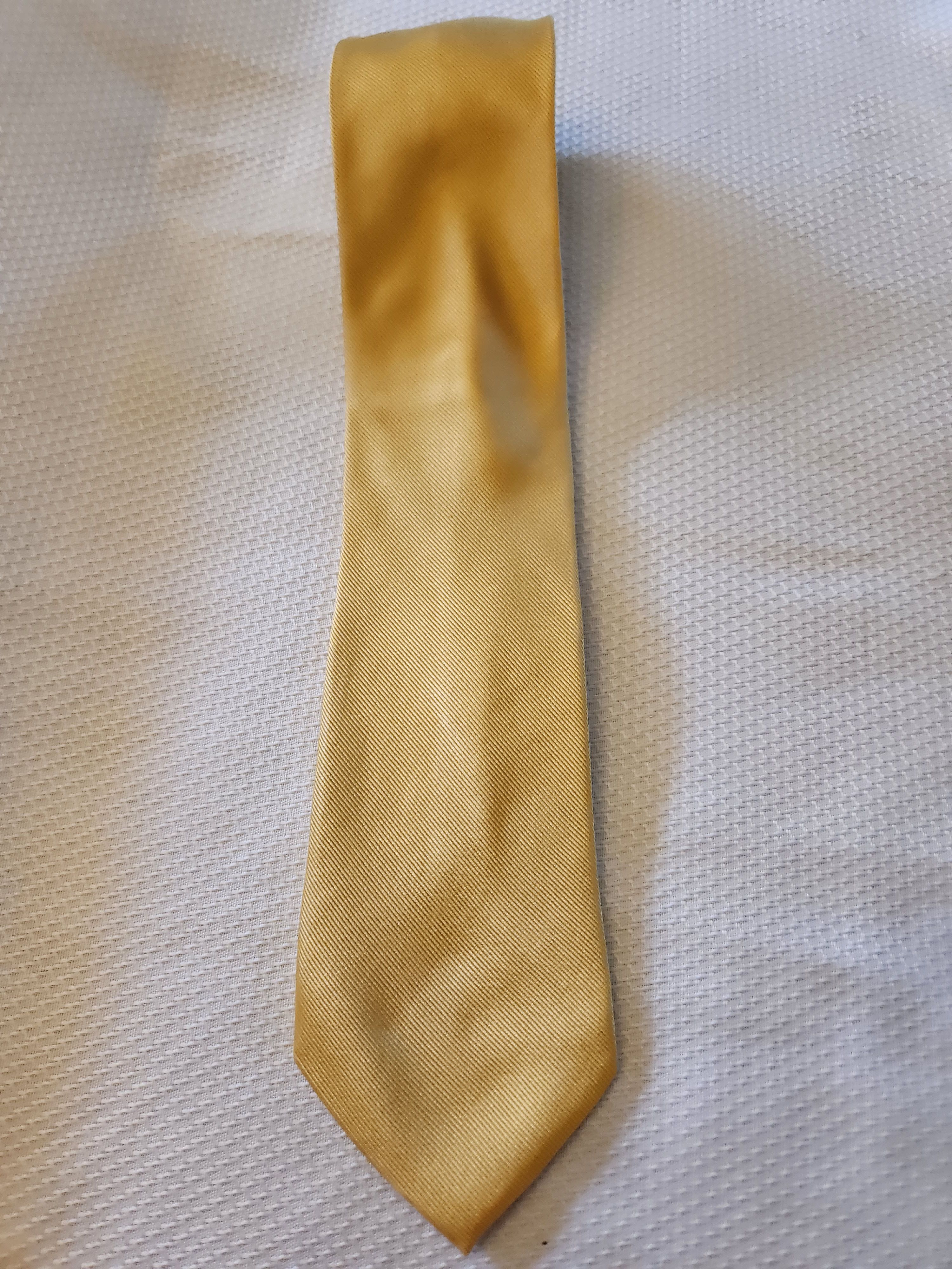 Paul Fredrick Gold 100% Silk Necktie. Size ONE SIZE - 1 Thumbnail