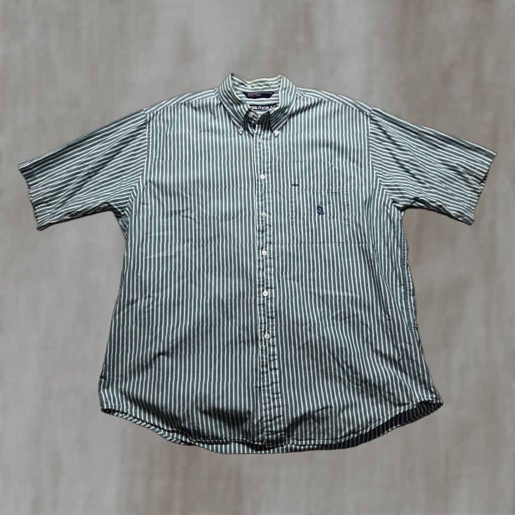 Nautica Nautica Shirt Men XL 100% Cotton Green White Stripes Button-Up, Collared, Short Sleeve, Regular Fit, Casual Business, Button-Front, Pockets Size US XL / EU 56 / 4 - 1 Thumbnail