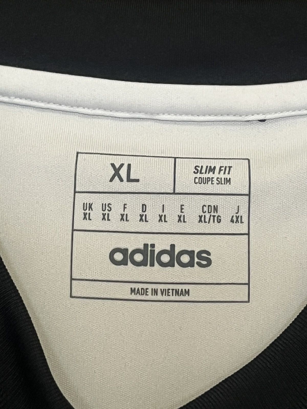 Other Jersey Juventus Adidas XL Oldmoney Size US XL / EU 56 / 4 - 5 Thumbnail