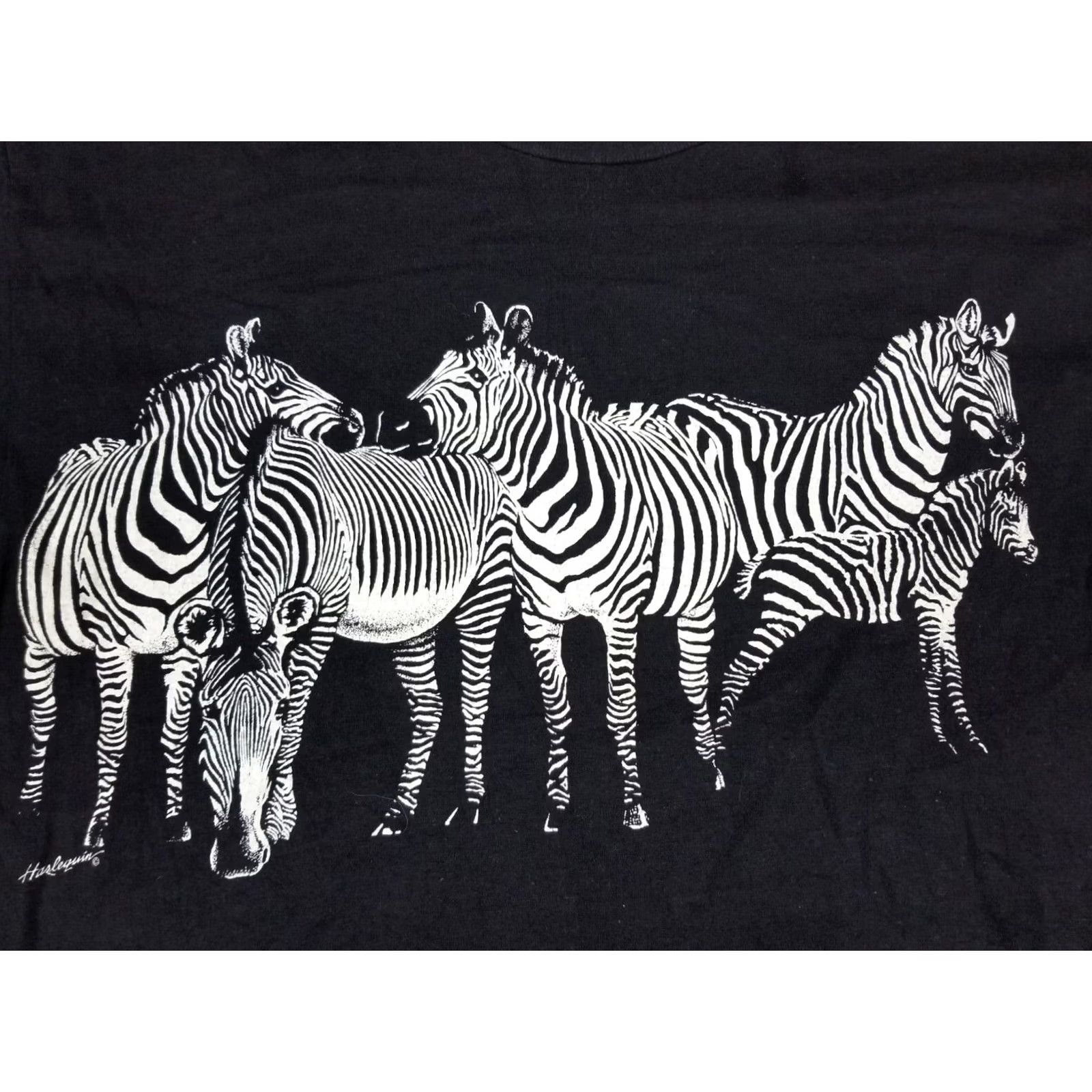 Vintage VINTAGE Harlequin Hores Print Black T-Shirt XL Large T-Shirt Men XS? Size US XL / EU 56 / 4 - 2 Thumbnail