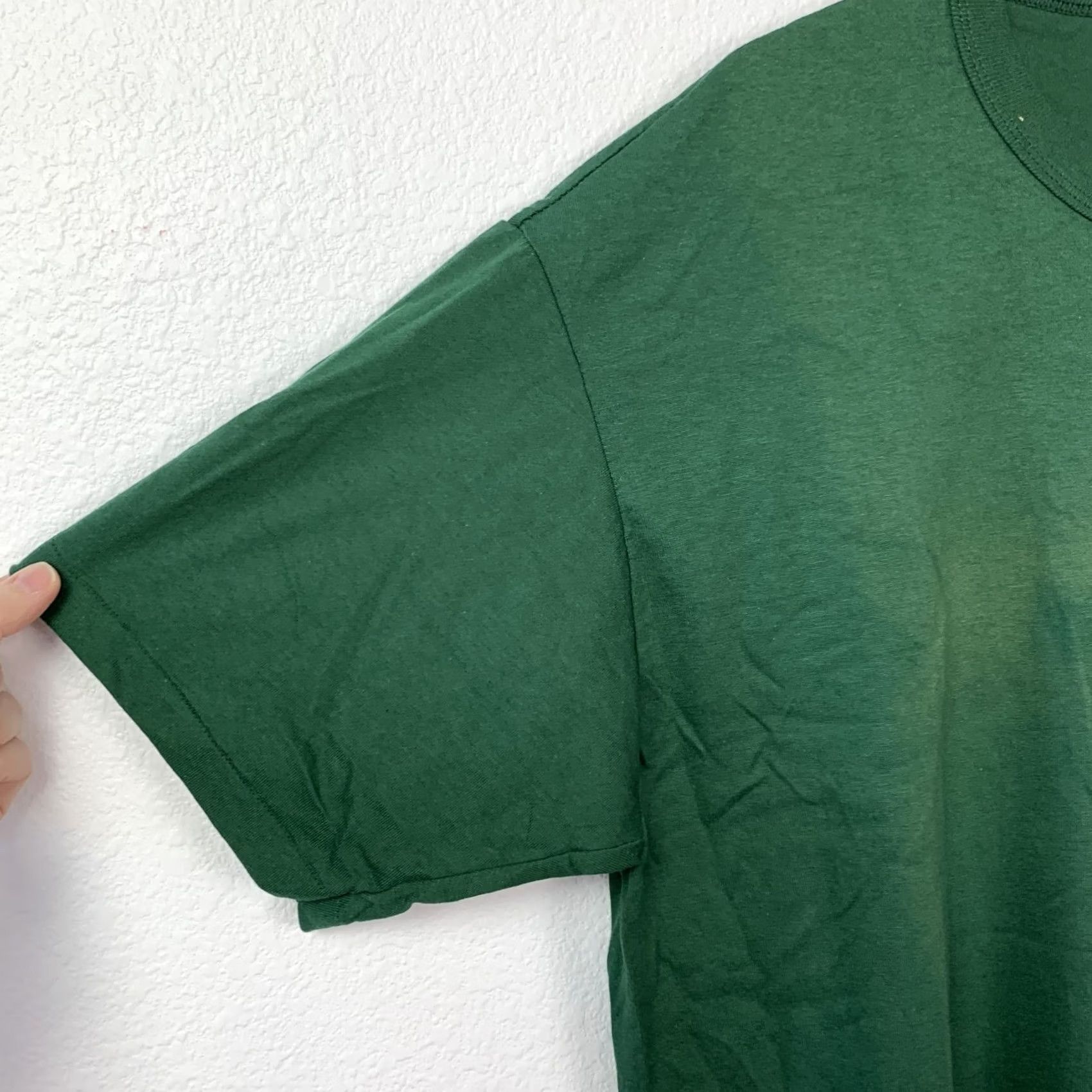 Russell Athletic VINTAGE Russell Athletic Men XL Blank Green T-Shirt Short Sleeve Crew Neck Size US XL / EU 56 / 4 - 2 Thumbnail