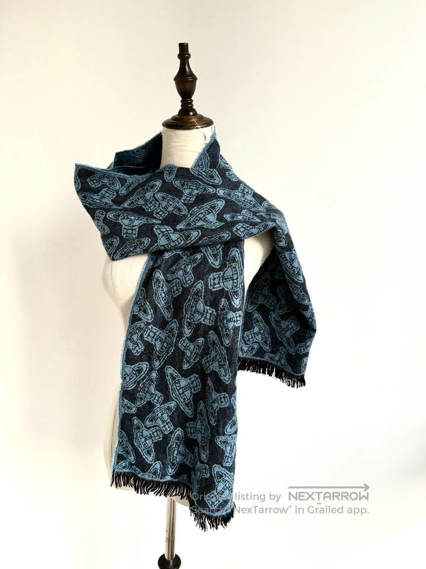 Vivienne Westwood Vivienne Westwood Vintage Saturn Logo Scarf. Size ONE SIZE - 1 Thumbnail