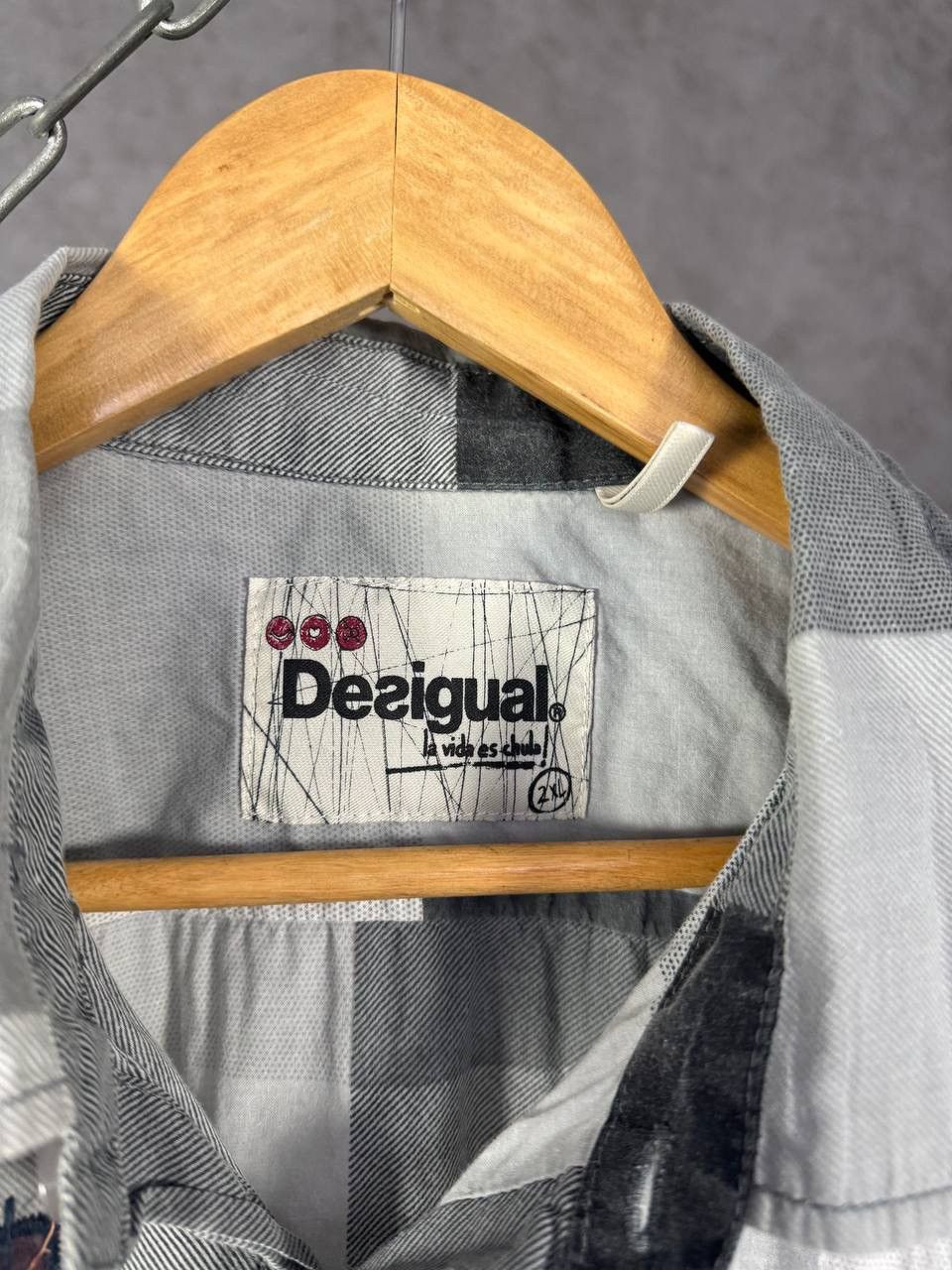 Desigual Desigual designer art crazy shirt Size US XXL / EU 58 / 5 - 4 Thumbnail