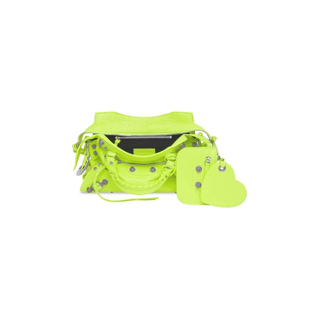 Balenciaga o1tr1nto0525 Size: OS / Neo Cagole XS Handbag in Green Size ONE SIZE - 6 Thumbnail