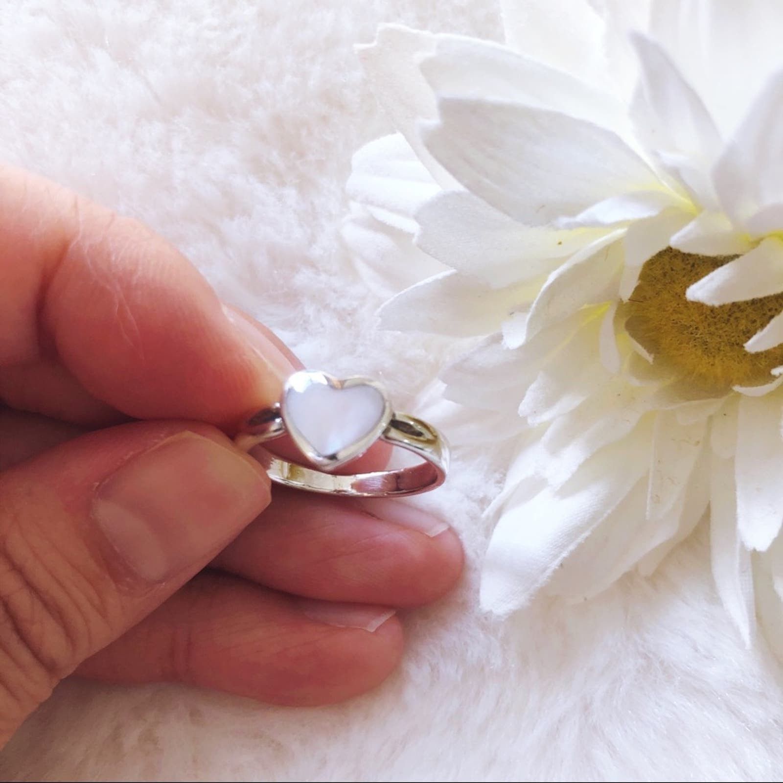 Other Sterling Silver Heart-Shaped Ring Size ONE SIZE - 1 Thumbnail