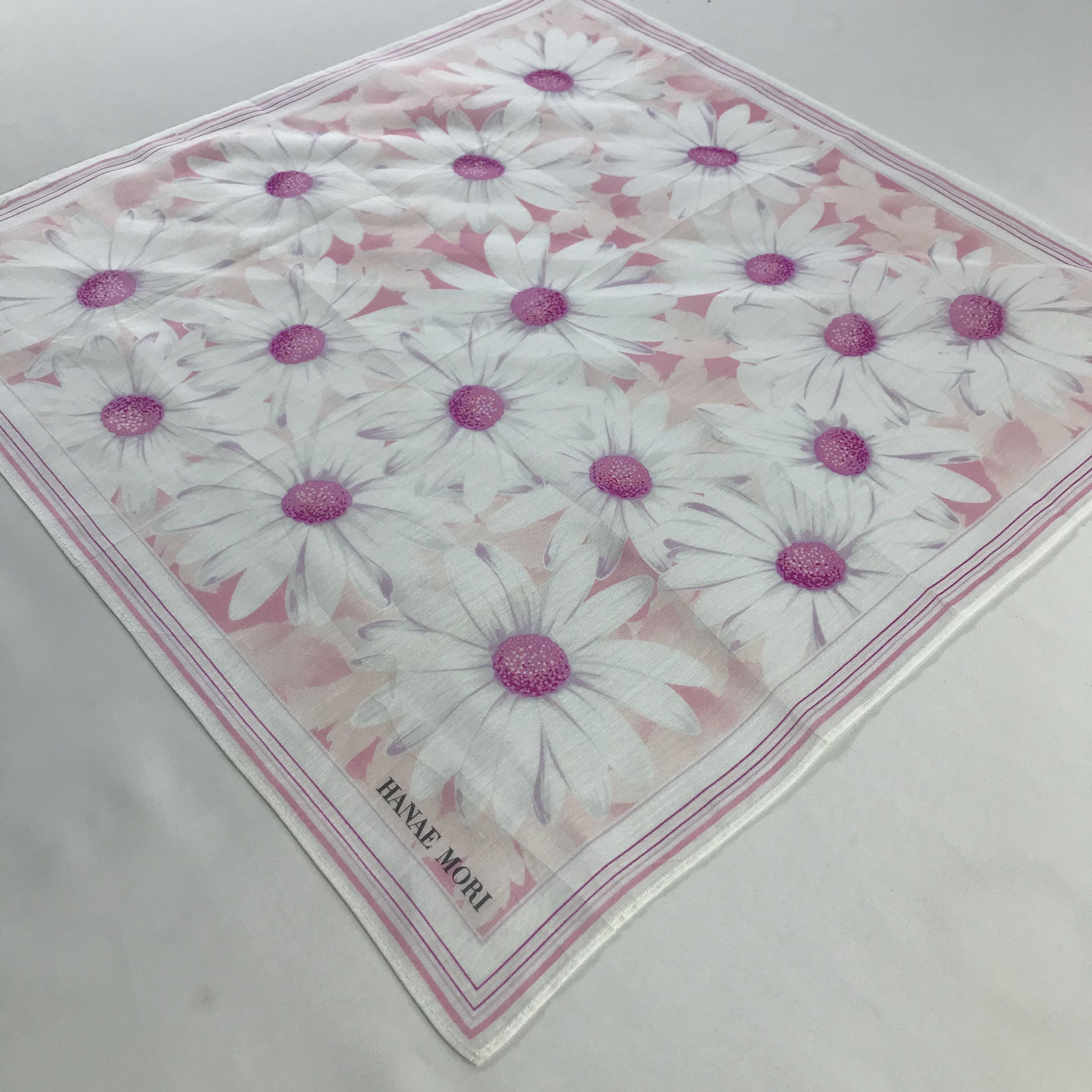 Hanae Mori × Vintage Hanae Mori Bandana / Handkerchief / Neckerchief - S552 Size ONE SIZE - 2 Thumbnail