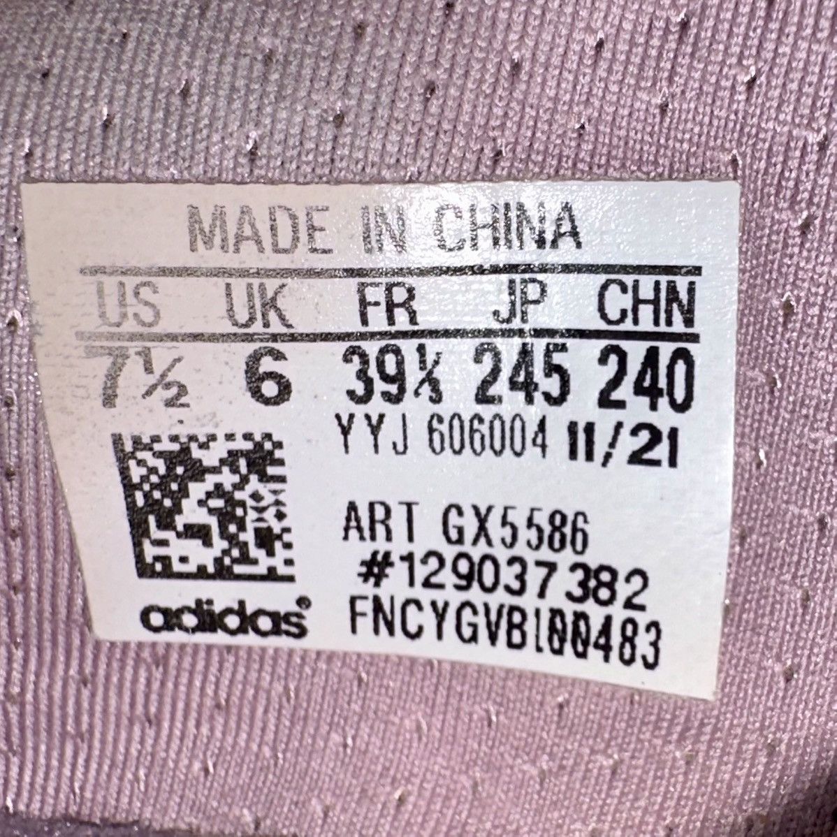 Adidas Women’s Adidas Ultraboost 22 Legacy Purple, GX5586, Size 7.5 Size US 7.5 / IT 37.5 - 8 Thumbnail