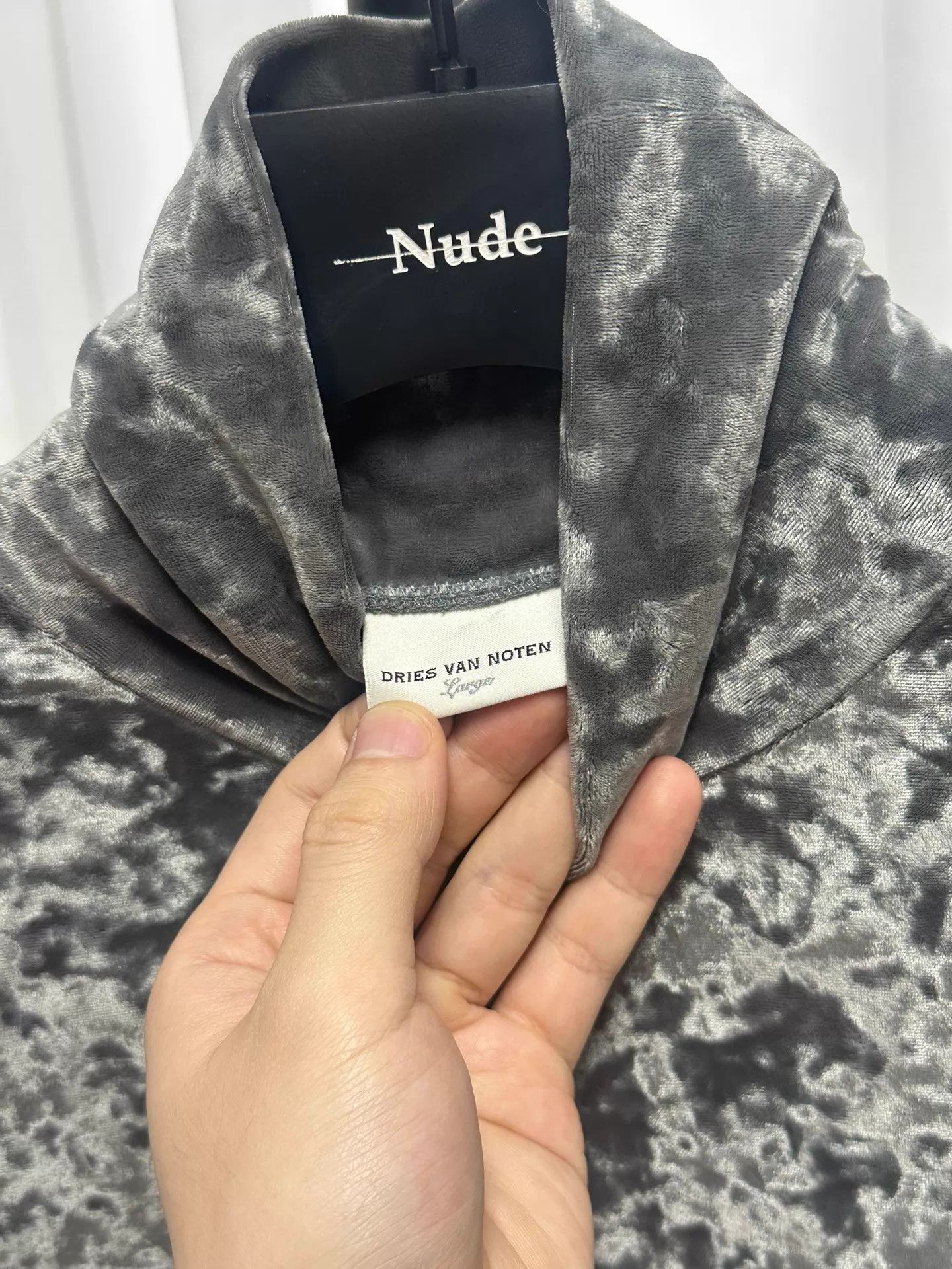 Dries Van Noten Dries Van Noten Velvet Turtleneck Sweatshirt L Size US L / EU 52-54 / 3 - 4 Thumbnail