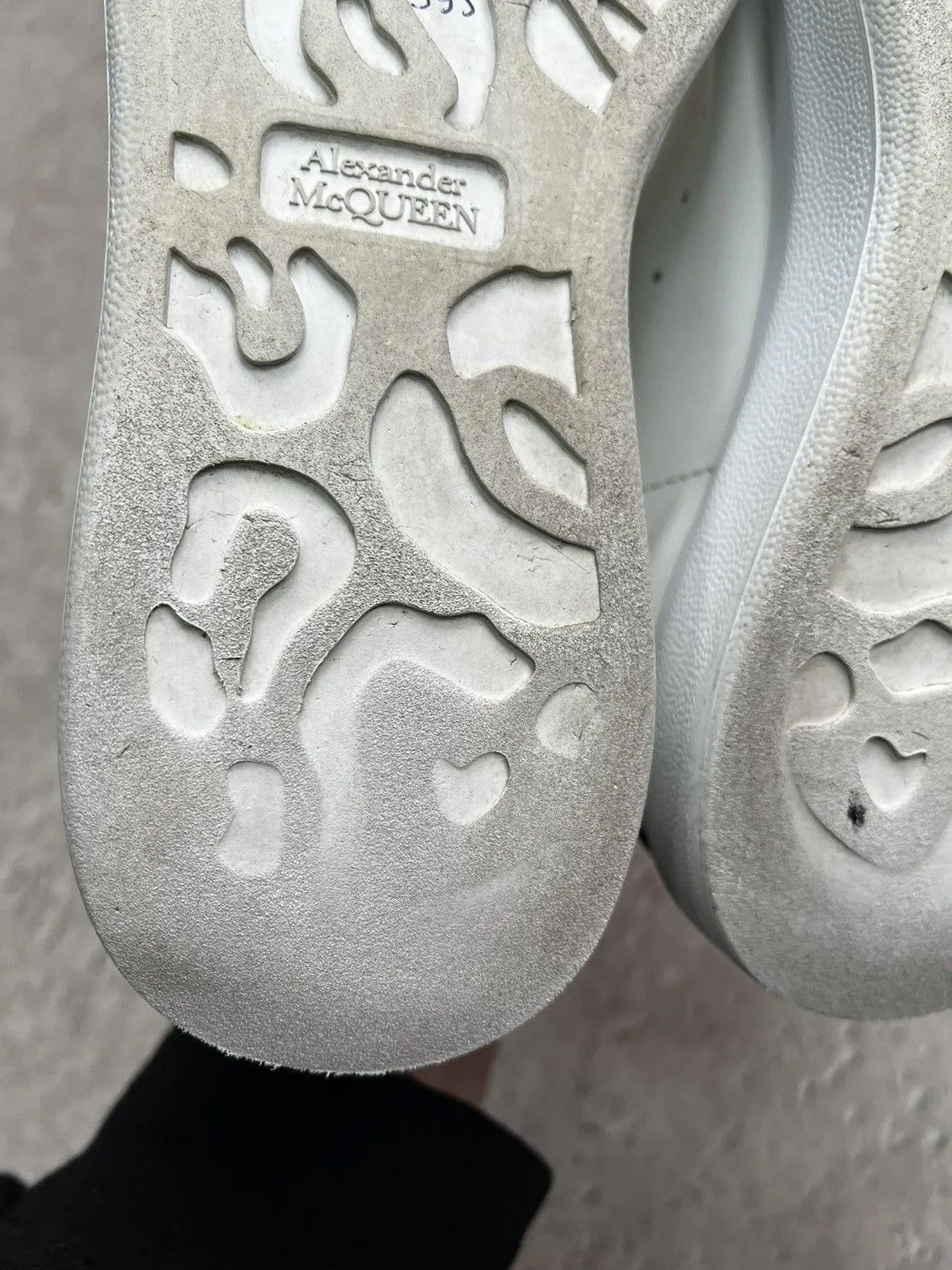 Alexander McQueen Alexander McQueen Vintage White Luxury Boots Size US 6 / IT 36 - 7 Thumbnail