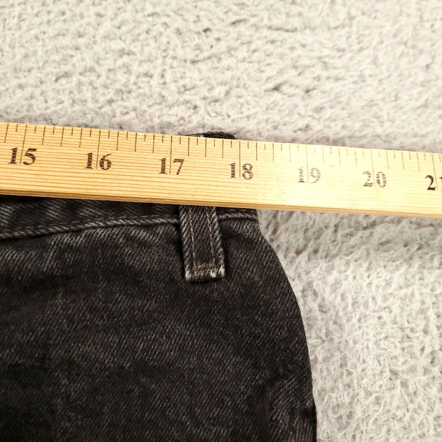 Levi's VINTAGE Levi's Jeans Mens 38x30 Black 560 Tapered Relaxed Fit 5-Pocket USA 90s Size US 38 / EU 54 - 2 Thumbnail