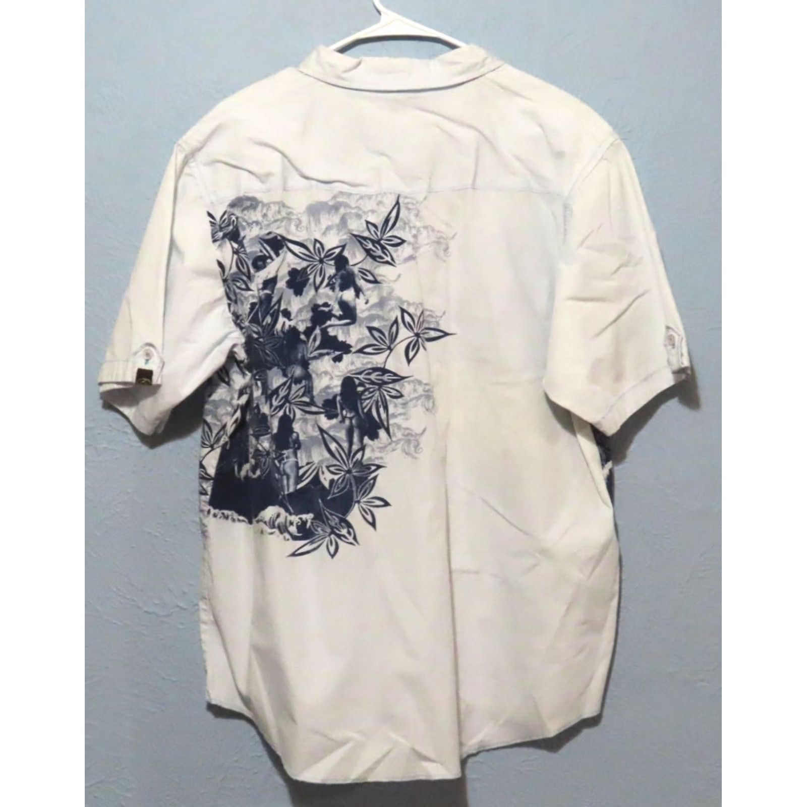 REEF Reef XL Blue Floral Button-Up Hawaiian Casual Shirt Boys? Size US XL / EU 56 / 4 - 7 Thumbnail