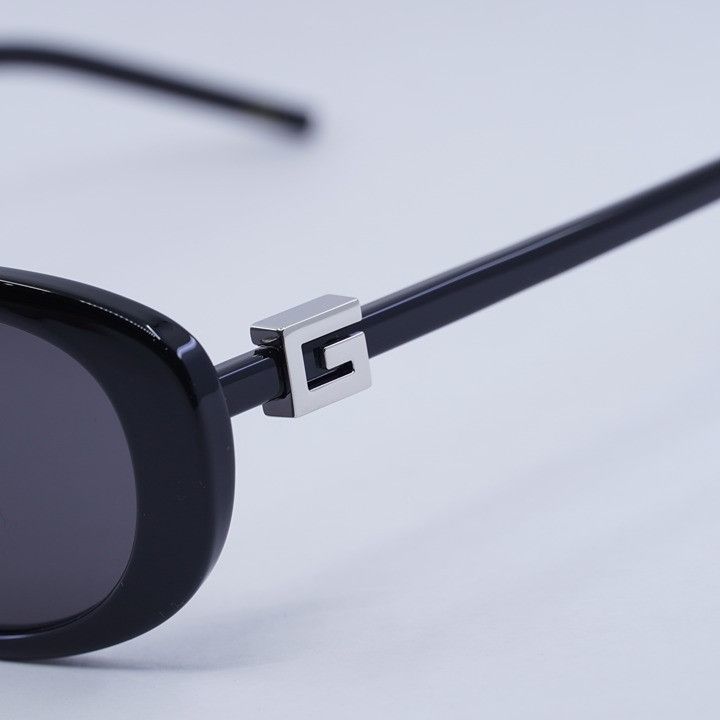 Gucci Gucci GG1684SA 001 Sunglasses Black Oval Frame, Grey Lenses Size ONE SIZE - 6 Thumbnail