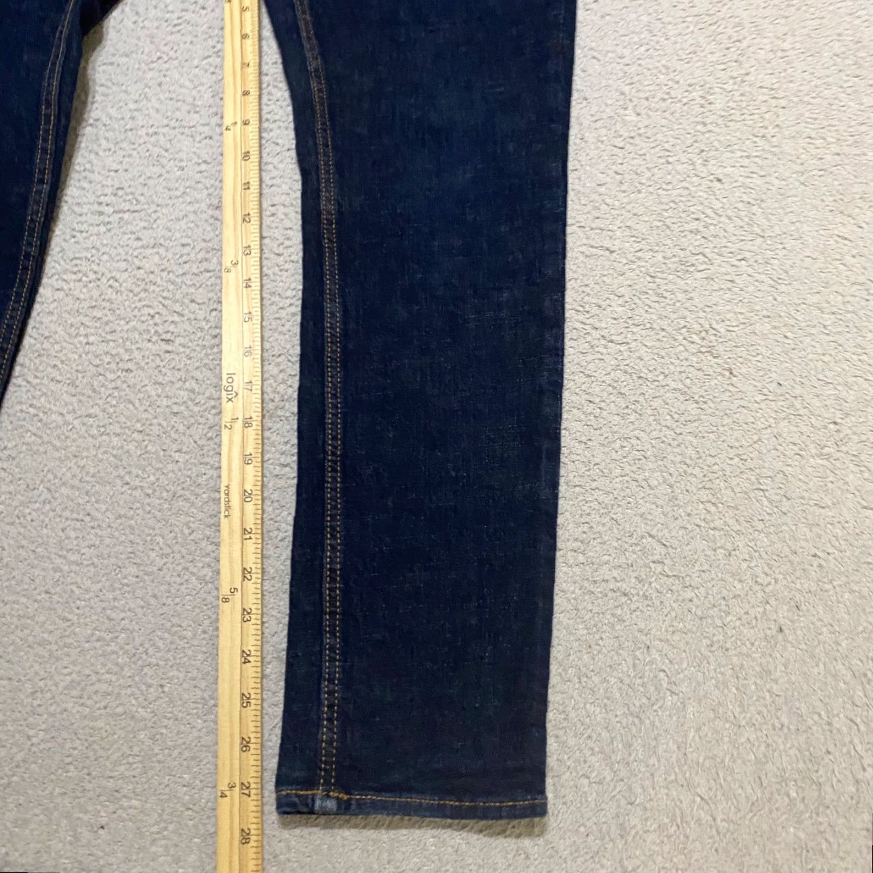 Old Navy Old Navy Jeans Mens 30x30 Blue Denim Dark Wash Slim Fit Straight Leg Mid Rise Shirt Mens Jeans Blue Dark Wash Classic Denim Slim Straight 30x30 Mens Size US 30 / EU 46 - 6 Thumbnail