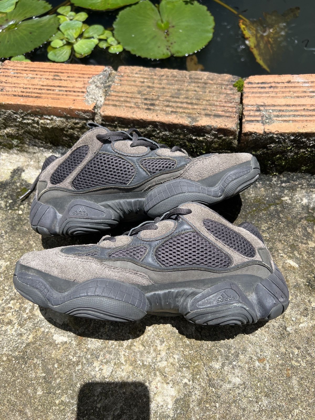 Yeezy Adidas Yeezy 500 Utility Black F36640 Size US 8.5 / EU 41-42 - 3 Thumbnail