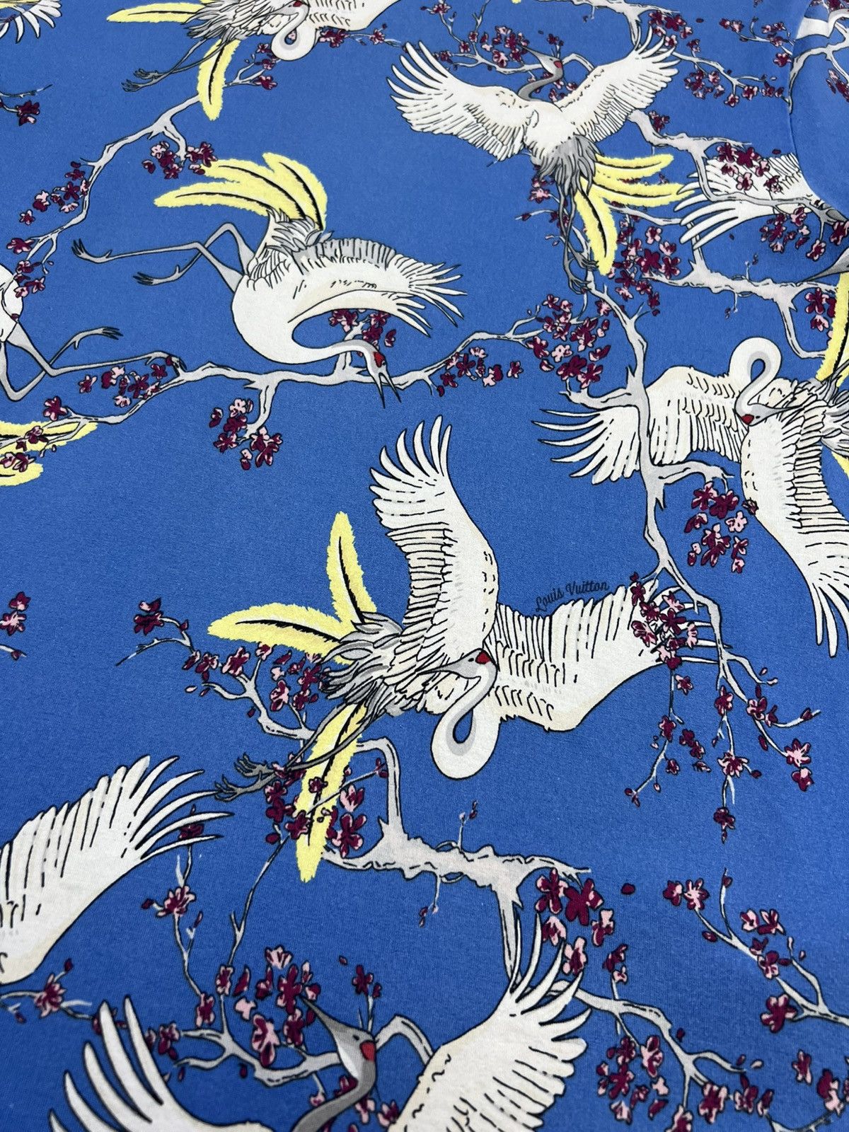 Louis Vuitton Louis Vuitton - Kim Jones - S/S 16’ Blue Crane T-Shirt Size US M / EU 48-50 / 2 - 9 Thumbnail