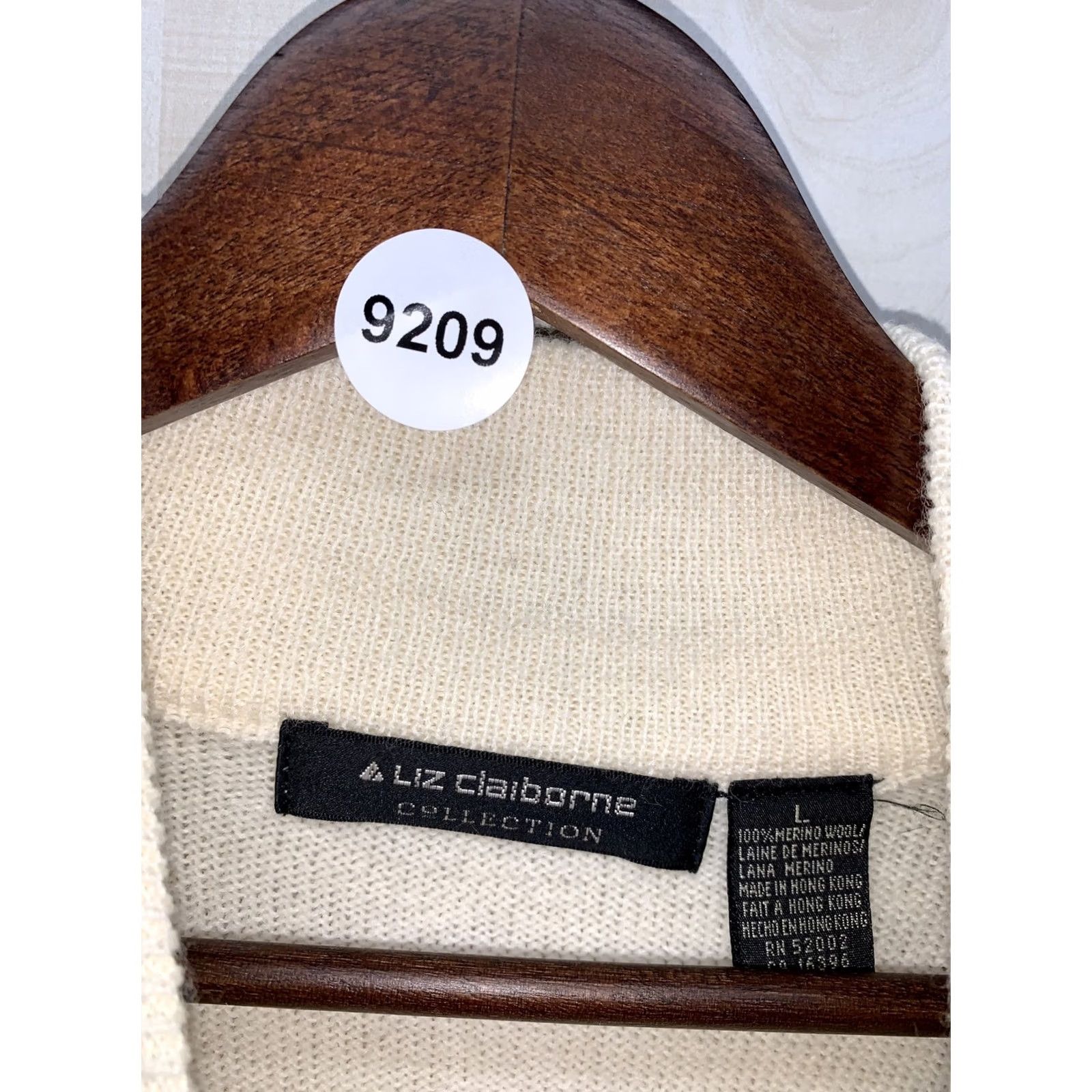 Liz Claiborne VINTAGE Liz Claiborne Sweater Wool Ivory Knit Womens Large 9209 Size L / US 10 / IT 46 - 2 Thumbnail