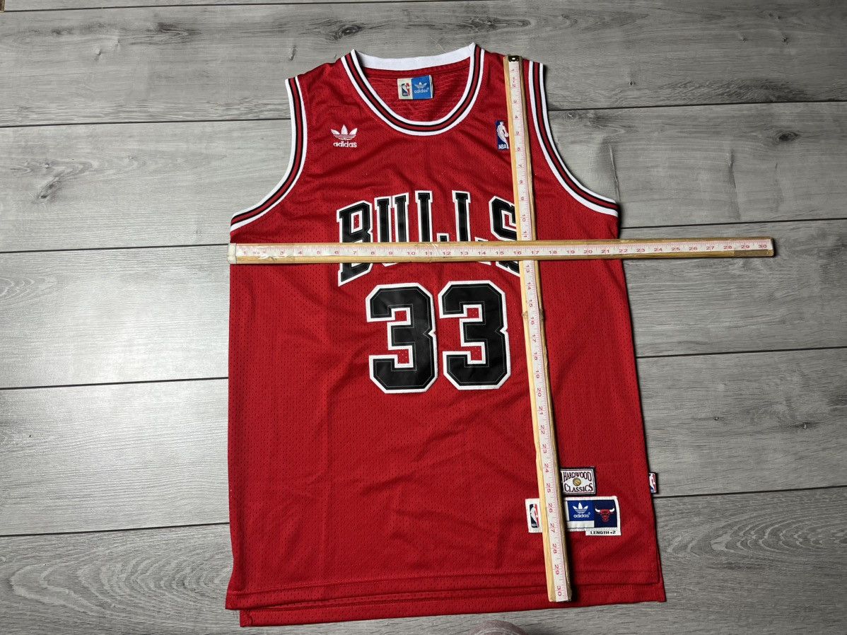 Adidas Chicago Bulls Scottie Pippen 33 Swingman Adidas Jersey NBA Size US L / EU 52-54 / 3 - 6 Thumbnail