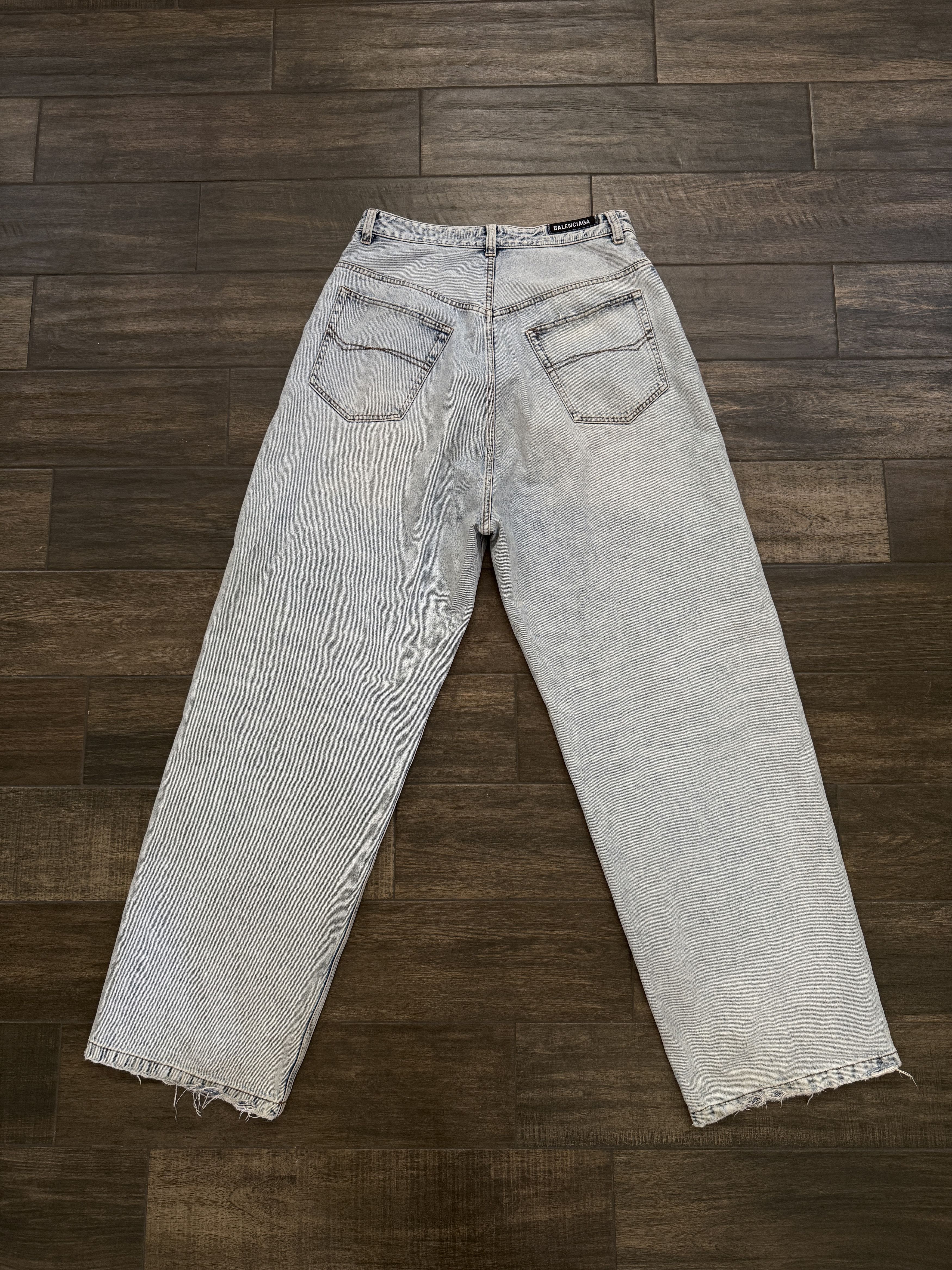 デニム・ジーパン BALENCIAGA Denim jeans White Balenciaga 22SS Baggy Skater Denim Jeans white | eBay