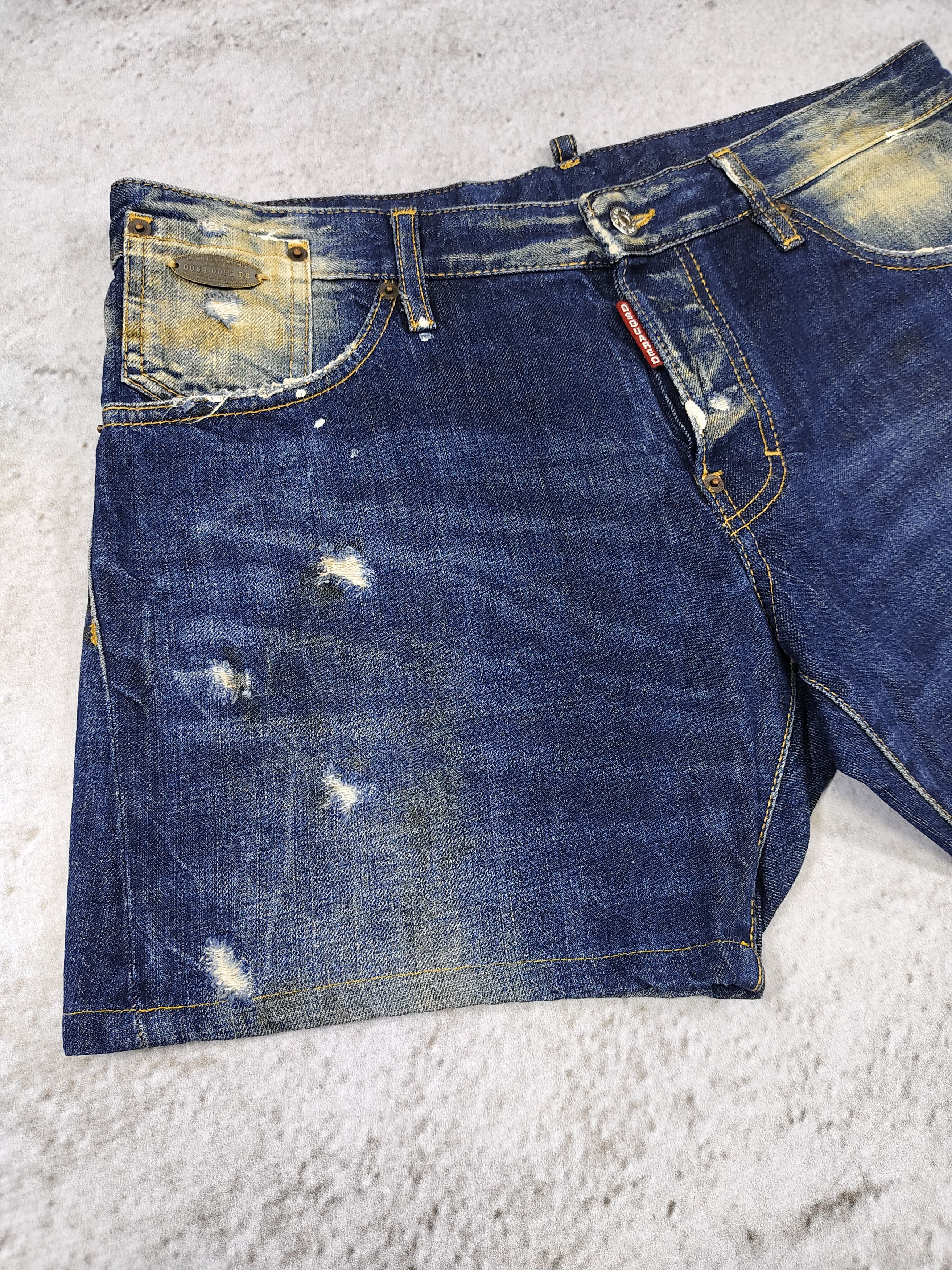 Dsquared2 Dsquared2- Grunge Punk Rock Mud Wash Distressed Denim Shorts Size 34" / US 12 / IT 48 - 3 Thumbnail