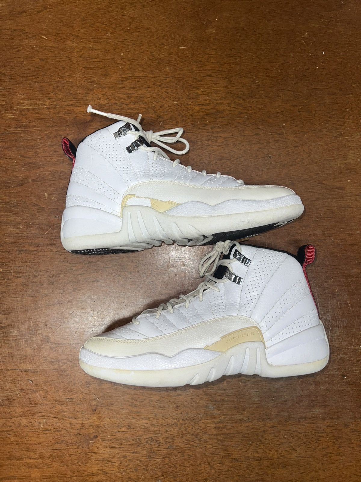 Nike Air Jordan 12 Retro GS Rising Sun size 5Y Size US 5 / EU 37 - 1 Thumbnail