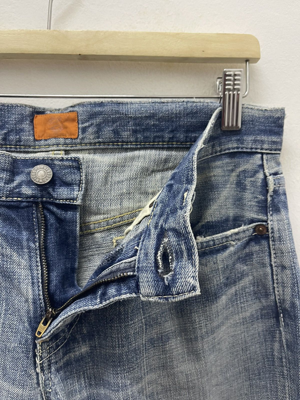 OMNIGOD Rare Vintage OMNIGOD Buckle Back Distressed Japan Denim Size US 30 / EU 46 - 8 Thumbnail