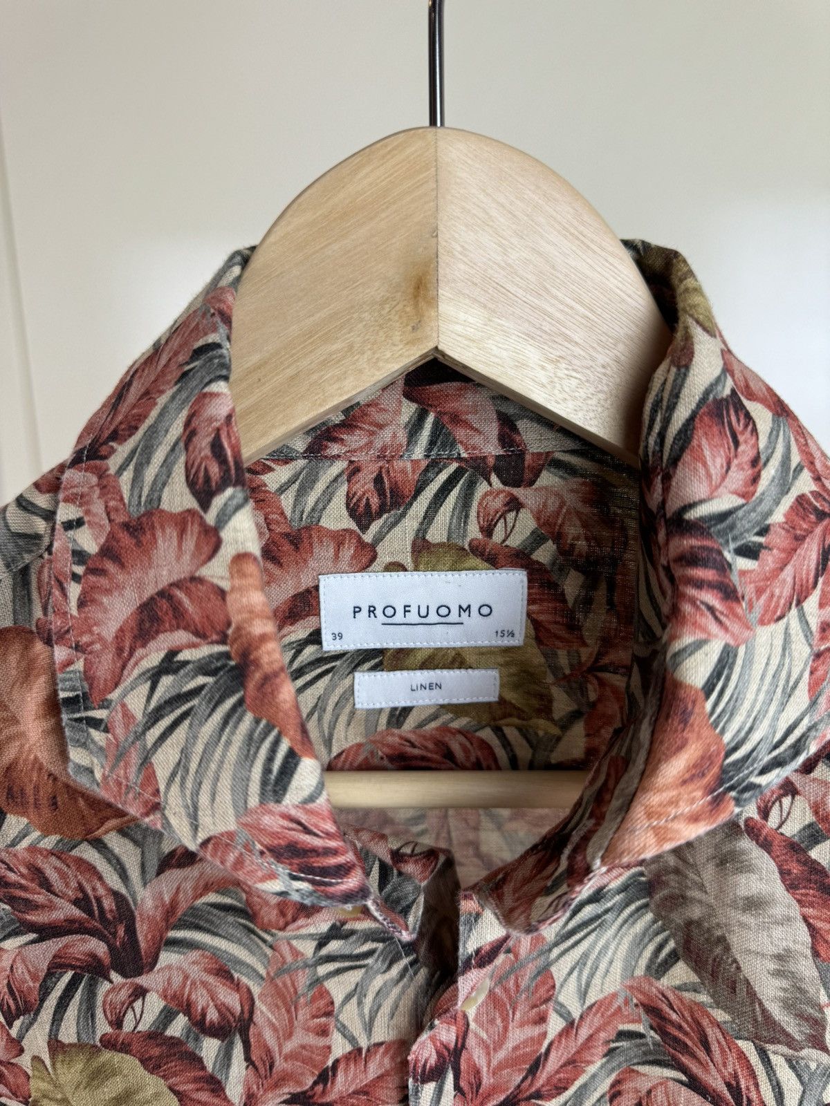 Total Luxury Spa Profuomo 100% linen printed shirt Hawaiian canali style M Size US M / EU 48-50 / 2 - 12 Thumbnail