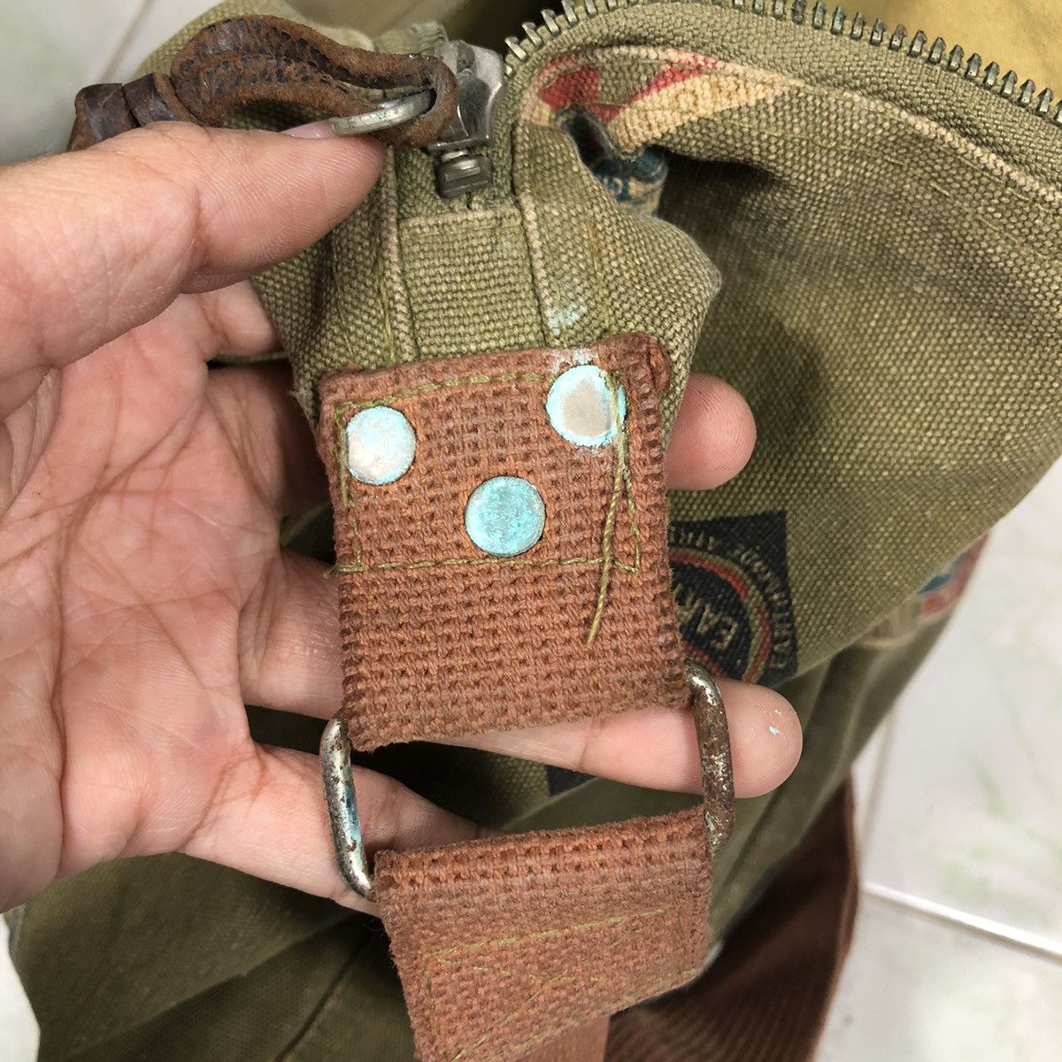 Japanese Brand 📌Vintage Sling Bag Earth Made Overprint Design Streetwear Size ONE SIZE - 16 Thumbnail